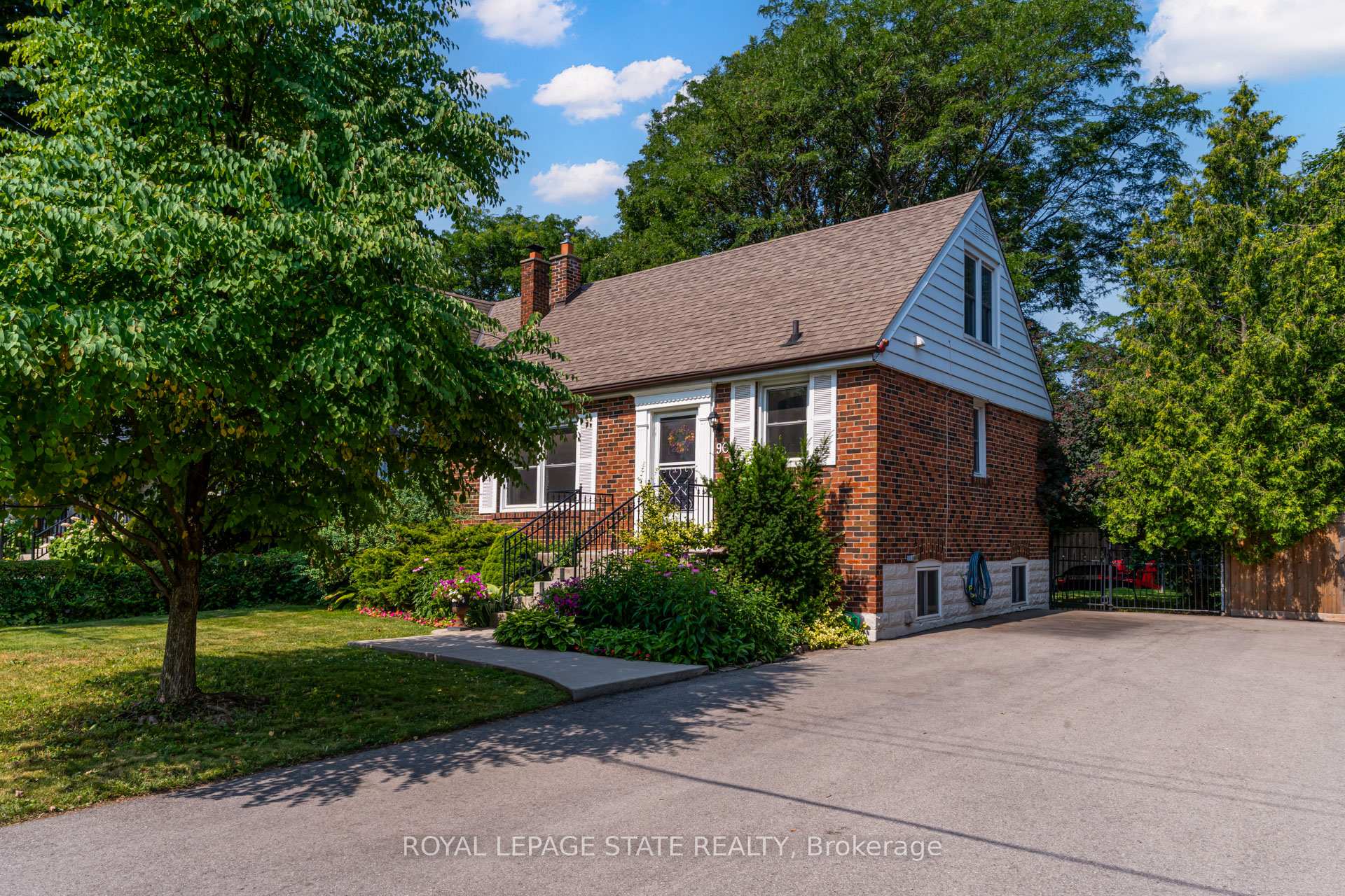 Photo 1 of 90 Arcade Crescent, Hamilton, Southam — HOMEH