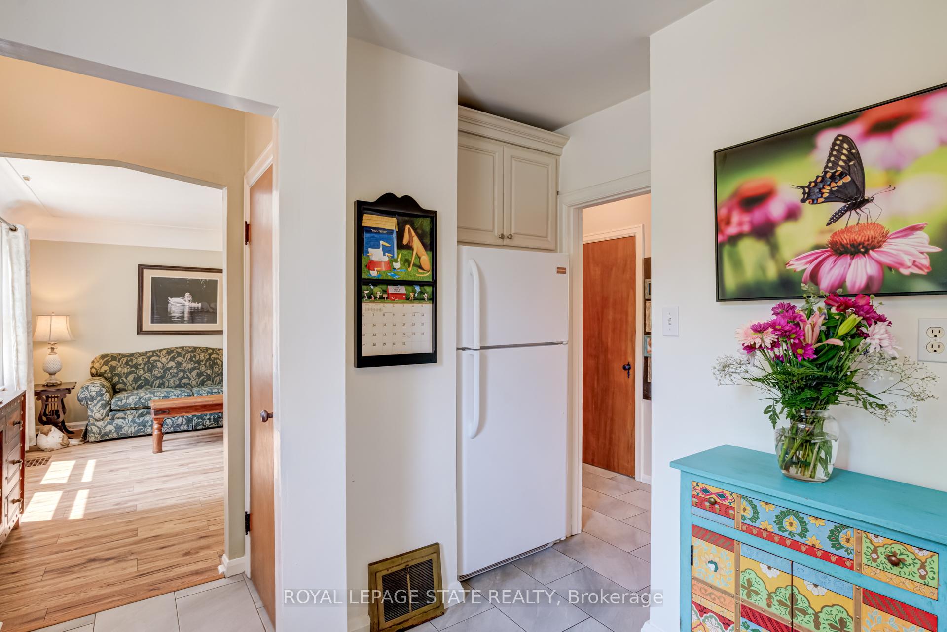 Photo 17 of 90 Arcade Crescent, Hamilton, Southam — HOMEH