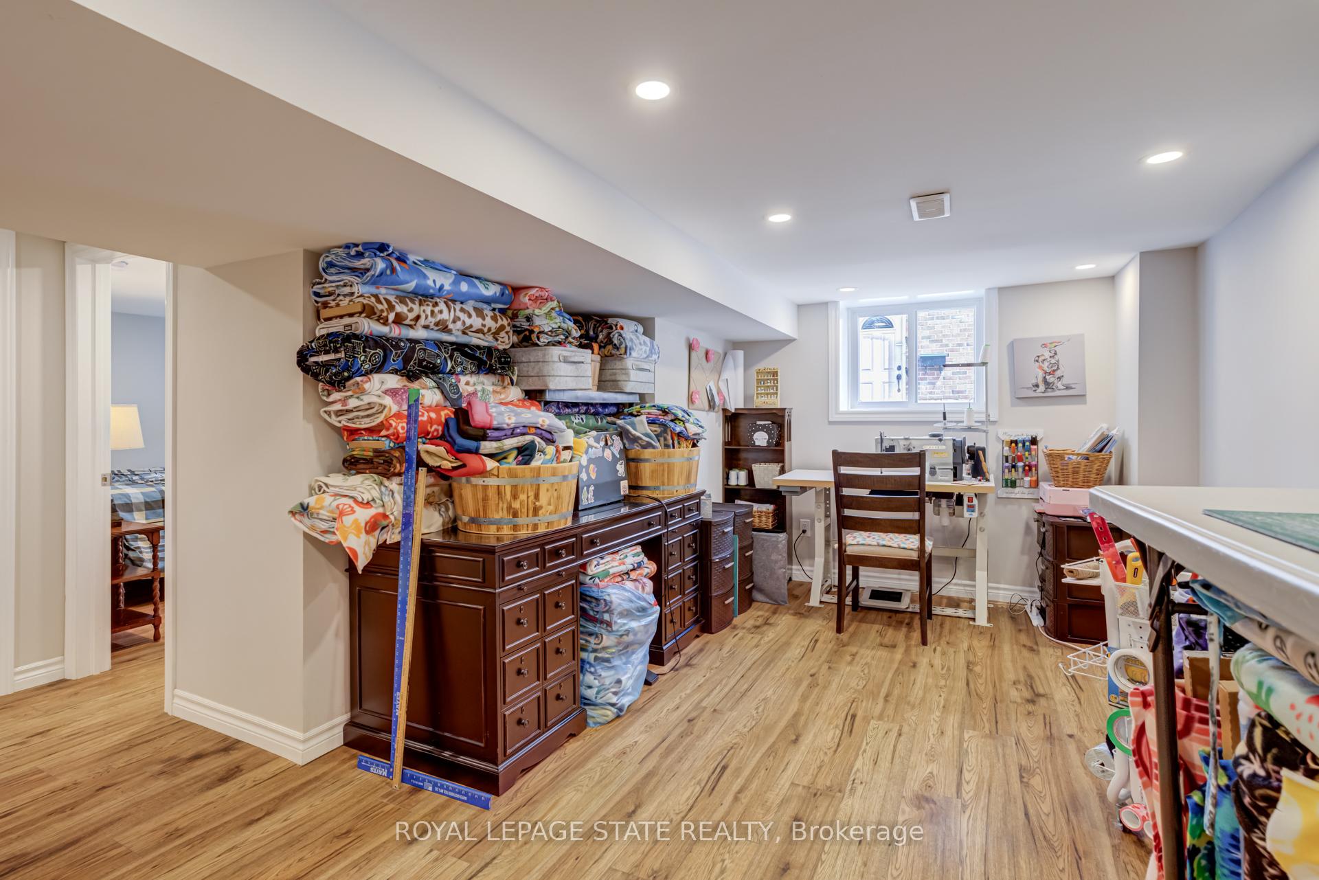 Photo 23 of 90 Arcade Crescent, Hamilton, Southam — HOMEH