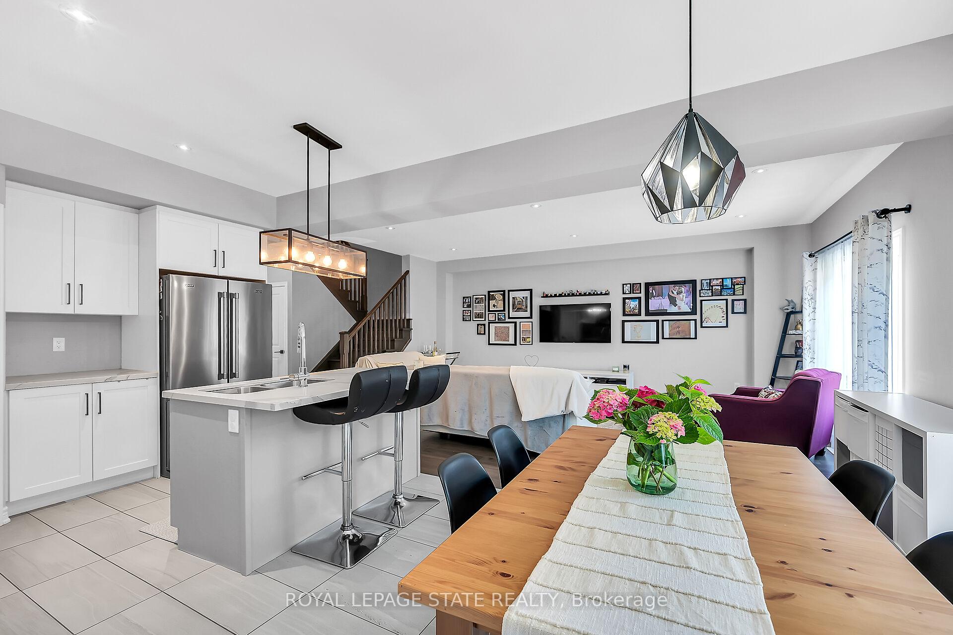 Photo 8 of Unit 4, 120 vineberg Drive, Hamilton, Allison — HOMEH