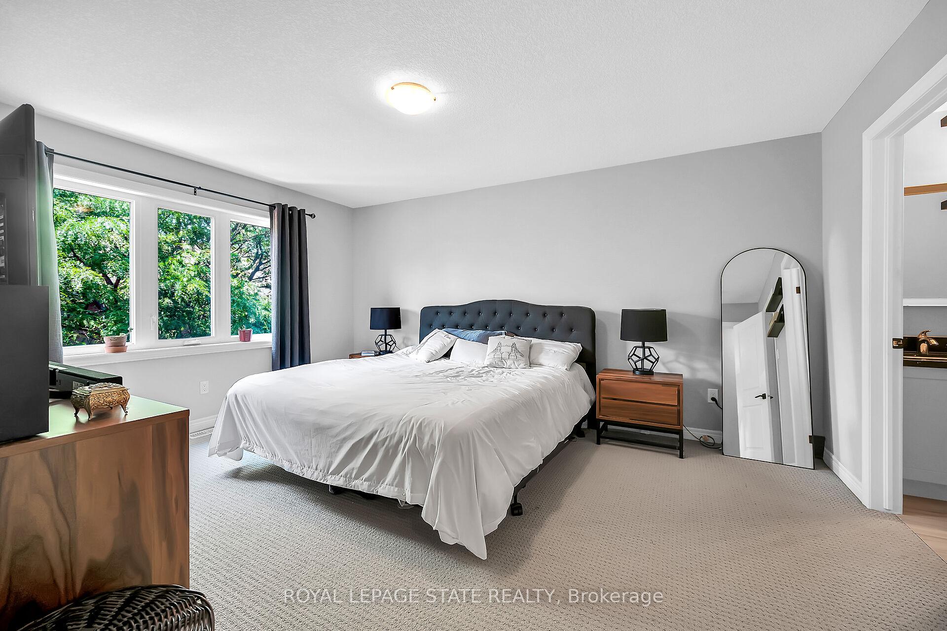 Photo 23 of Unit 4, 120 vineberg Drive, Hamilton, Allison — HOMEH