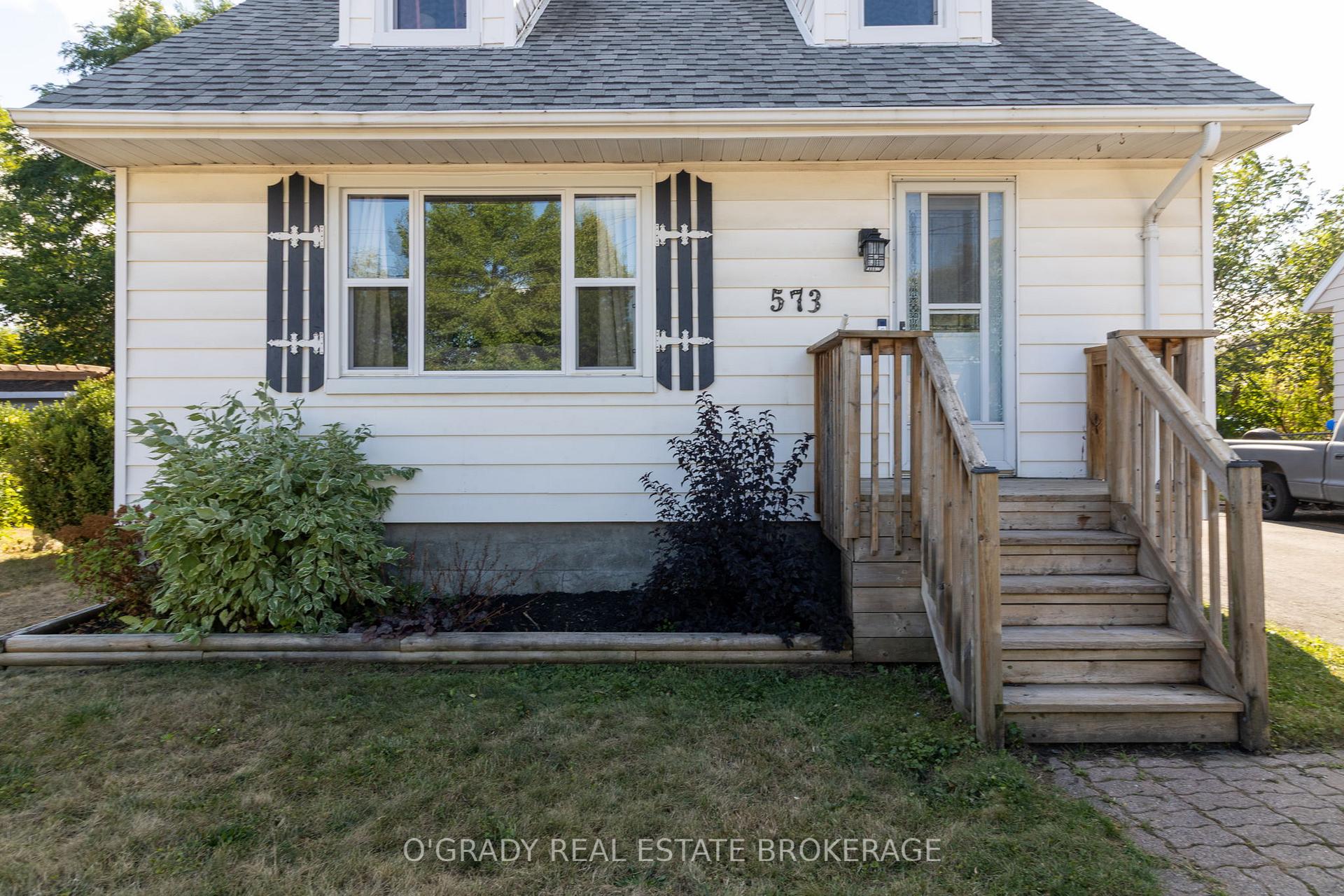 Photo 16 of 573 Edward Street, Prescott — HOMEH