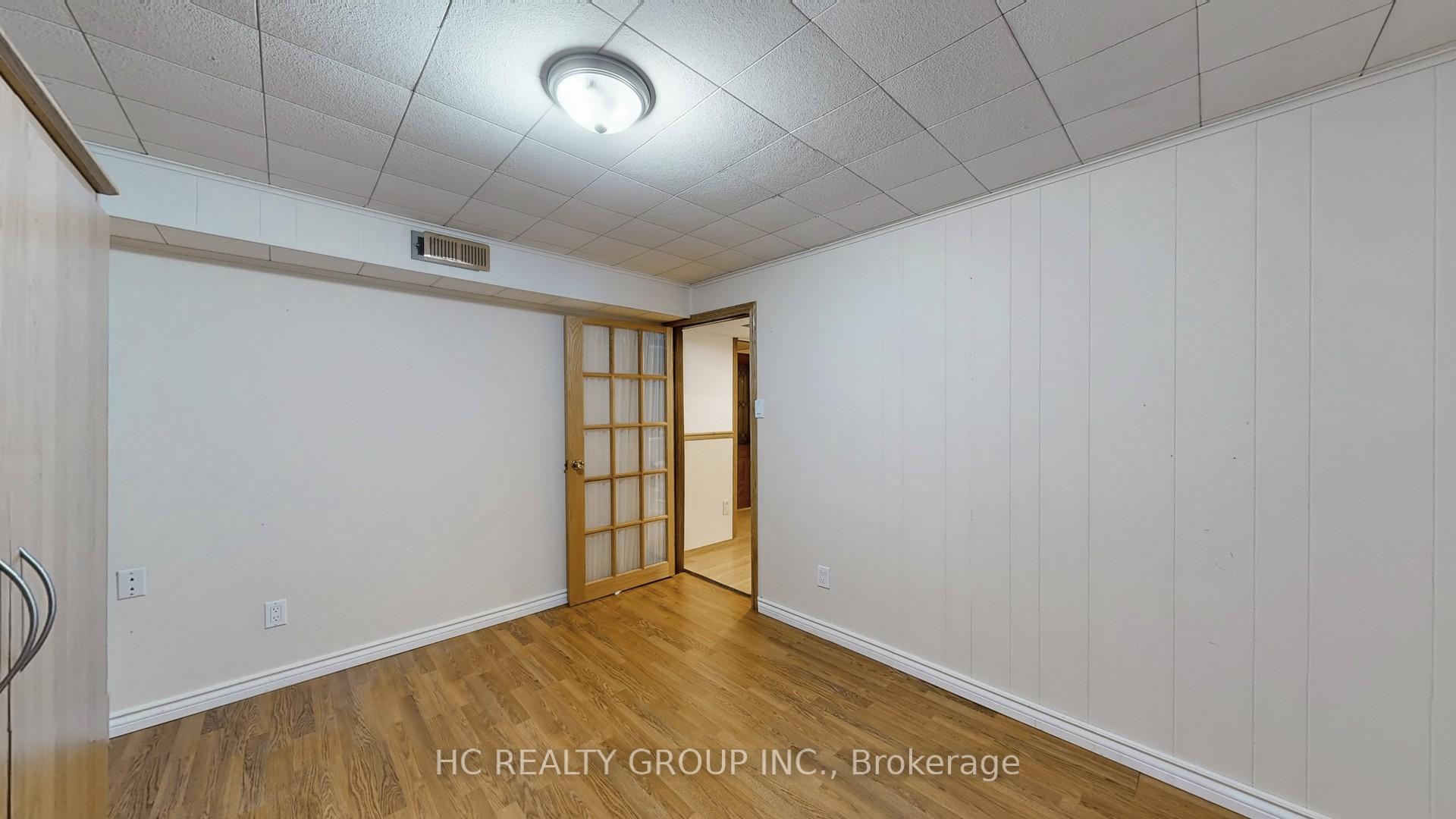 Photo 21 of 21 Sir Constantine Drive, Markham, Markham Village — HOMEH