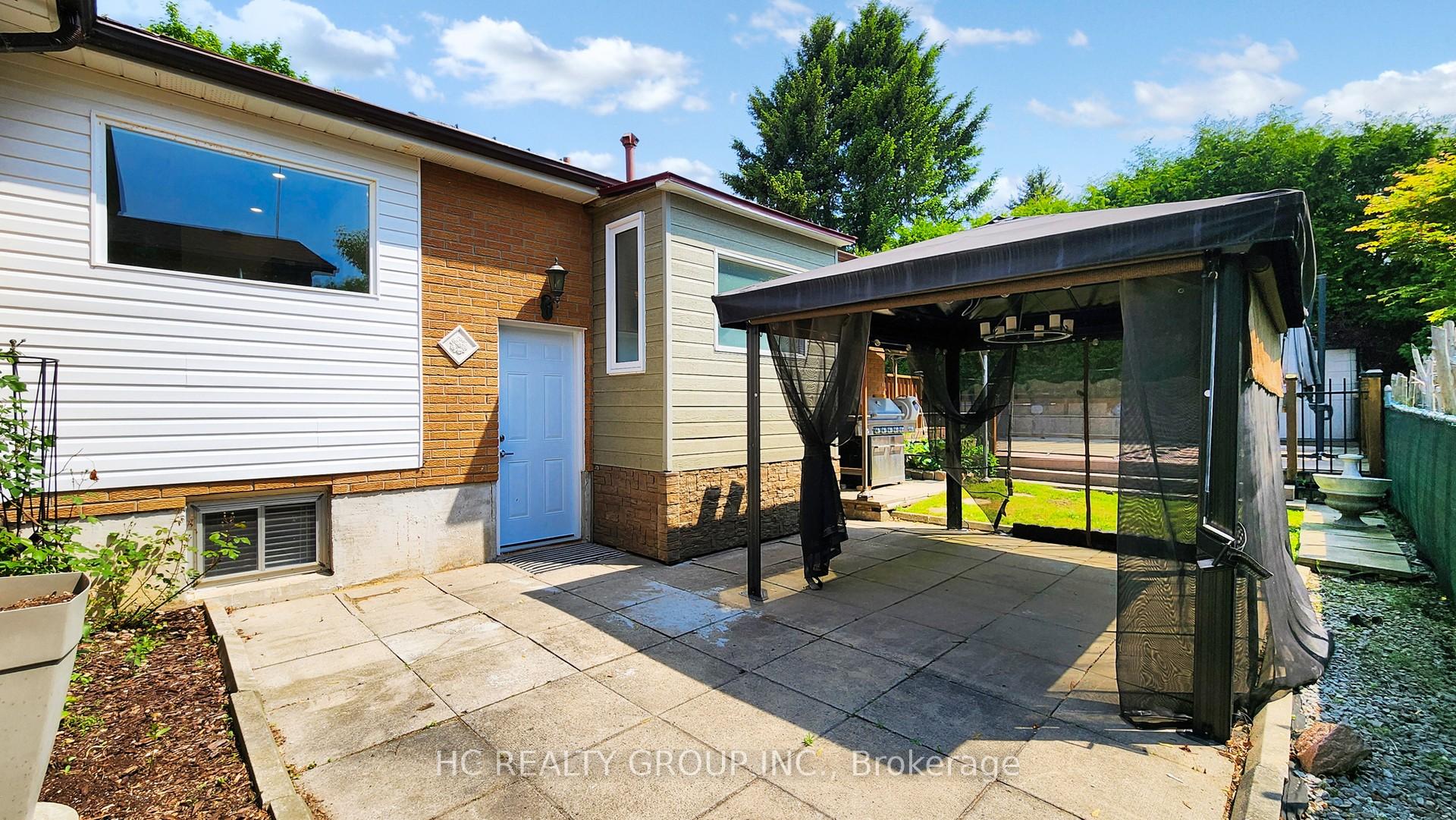 Photo 36 of 21 Sir Constantine Drive, Markham, Markham Village — HOMEH