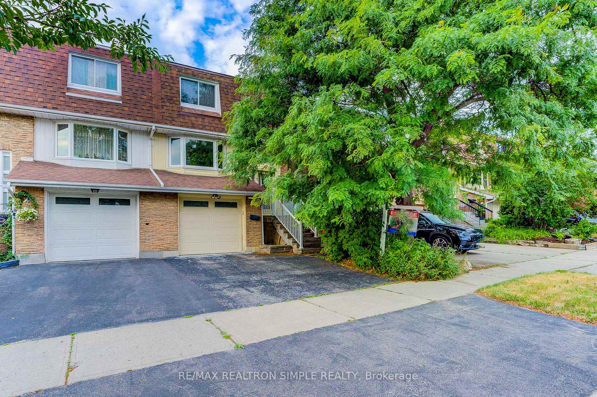 Photo 30 of 197 Tamarack Drive, Markham, Aileen-Willowbrook — HOMEH