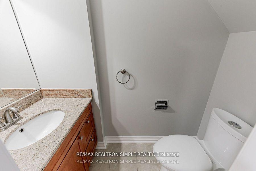 Photo 12 of 197 Tamarack Drive, Markham, Aileen-Willowbrook — HOMEH