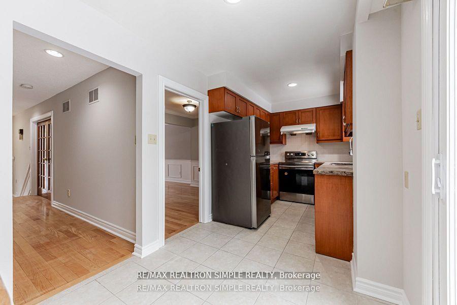 Photo 16 of 197 Tamarack Drive, Markham, Aileen-Willowbrook — HOMEH