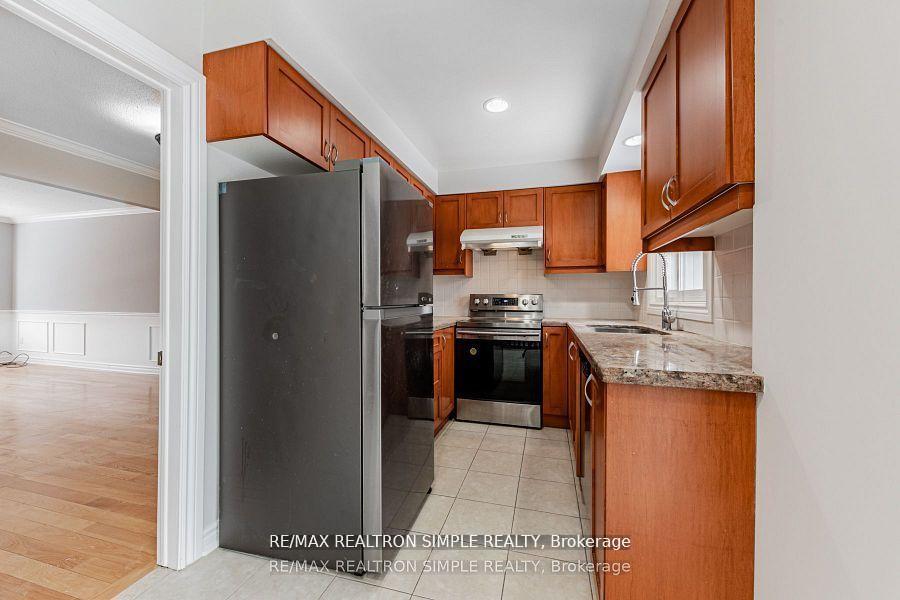 Photo 15 of 197 Tamarack Drive, Markham, Aileen-Willowbrook — HOMEH