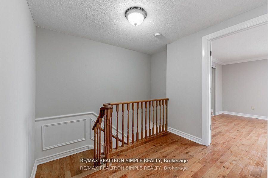 Photo 18 of 197 Tamarack Drive, Markham, Aileen-Willowbrook — HOMEH