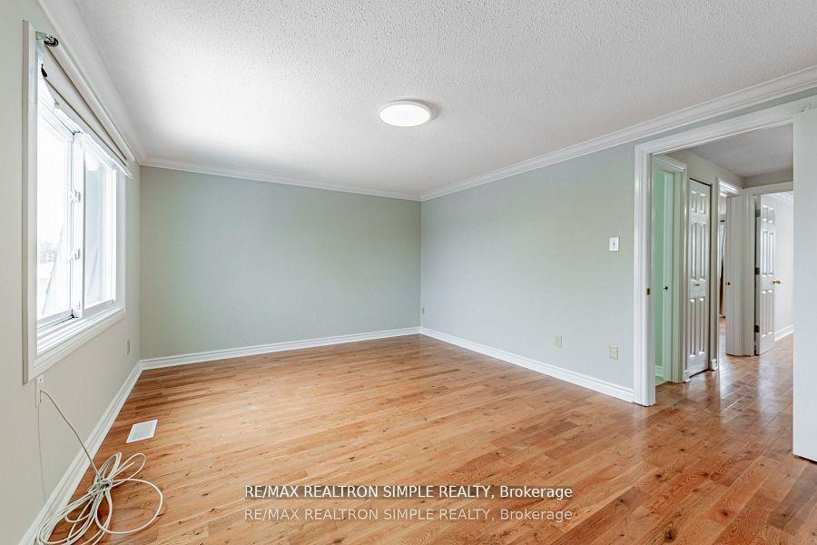 Photo 33 of 197 Tamarack Drive, Markham, Aileen-Willowbrook — HOMEH