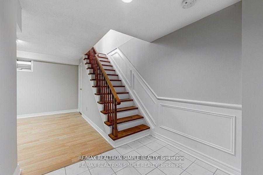 Photo 27 of 197 Tamarack Drive, Markham, Aileen-Willowbrook — HOMEH