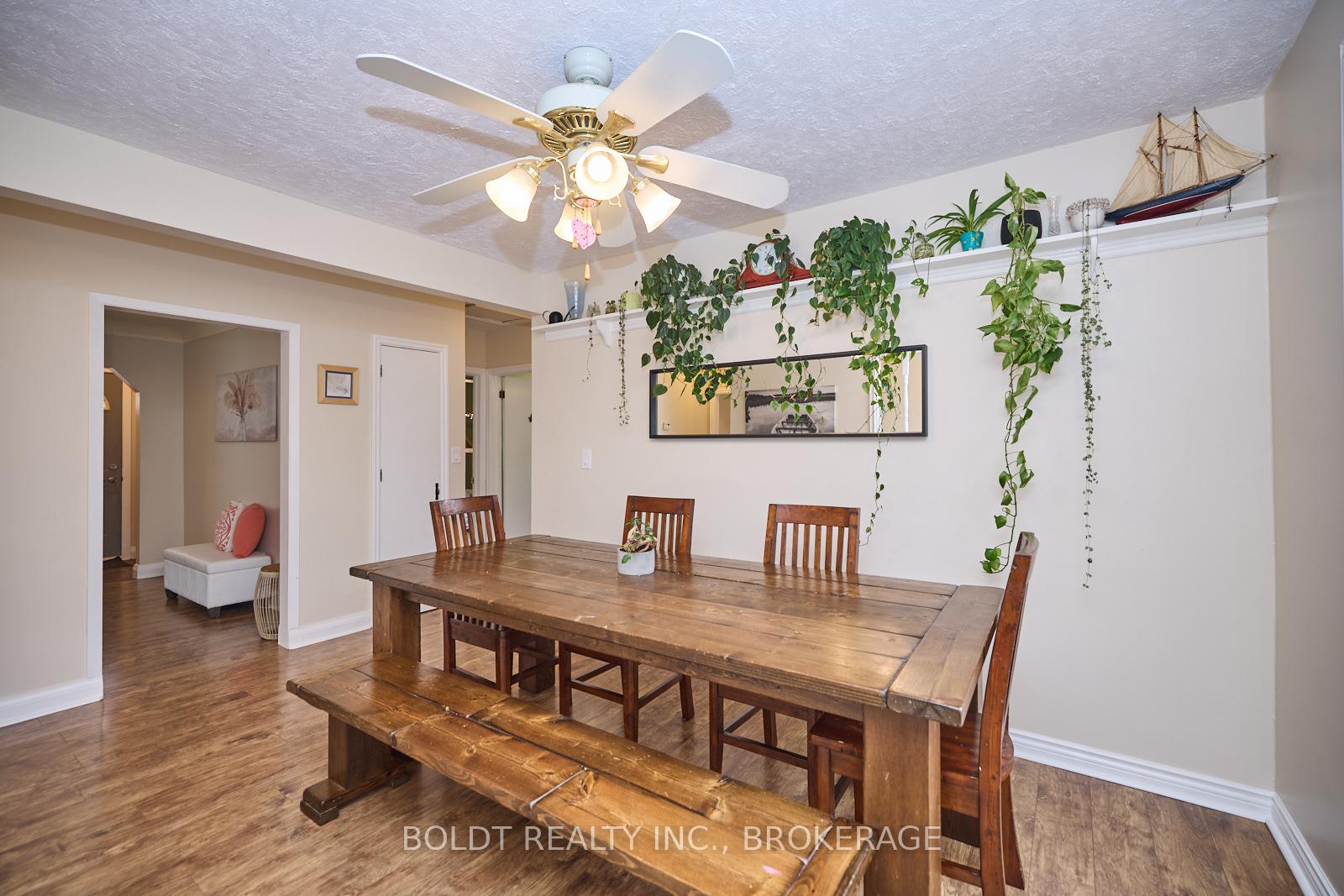 Photo 13 of 79 Devon Road, St. Catharines, Vine/Linwell — HOMEH