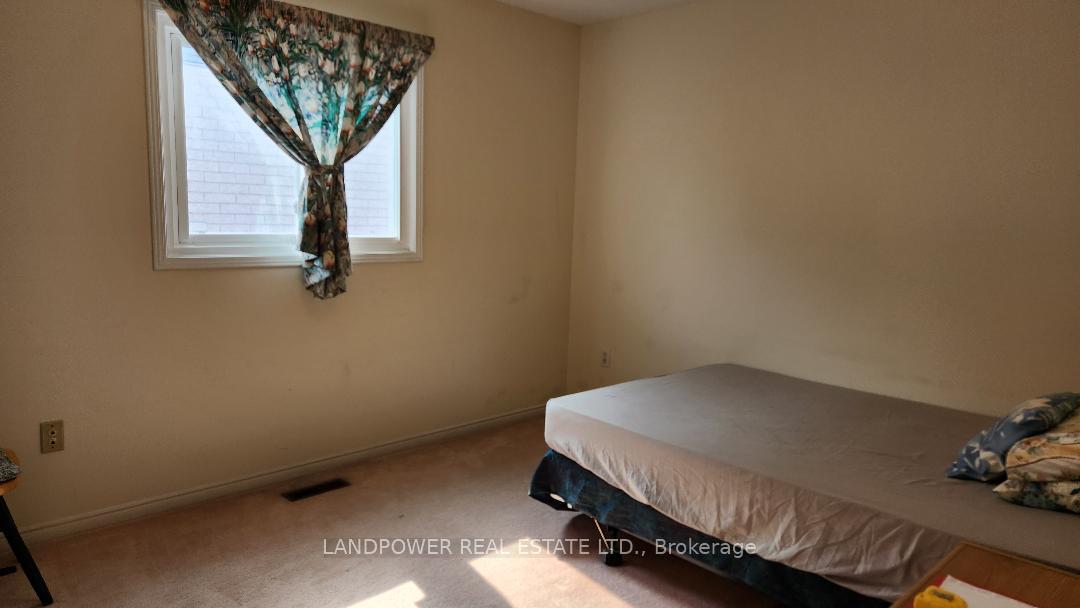 Photo 19 of 85 Sophia Road, Markham, Middlefield — HOMEH