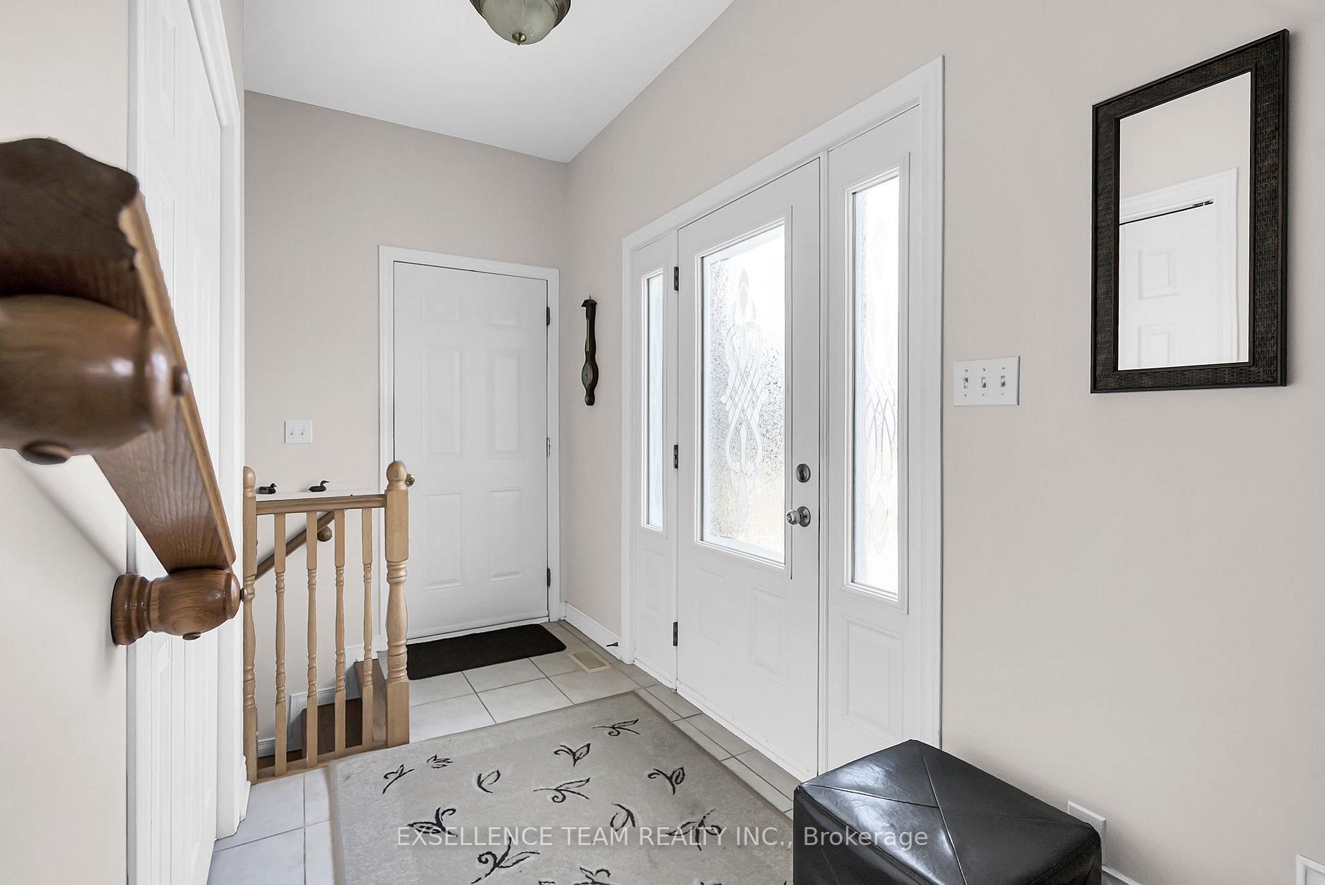 Photo 3 of 1294 Daprat Avenue, Cornwall — HOMEH