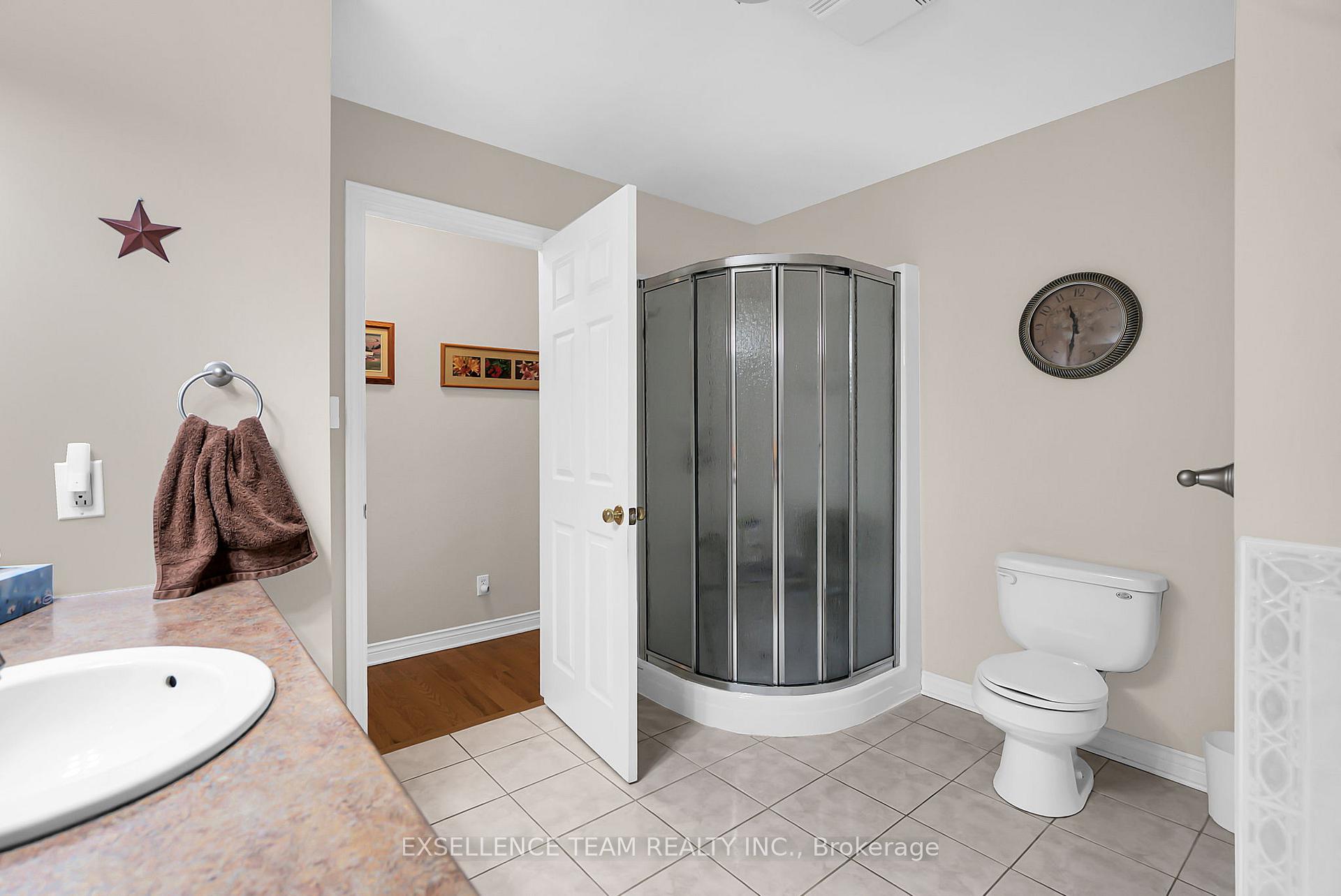 Photo 24 of 1294 Daprat Avenue, Cornwall — HOMEH