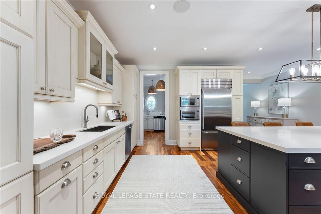 Photo 3 of 84 Jerseyville Road, Hamilton, Ancaster — HOMEH