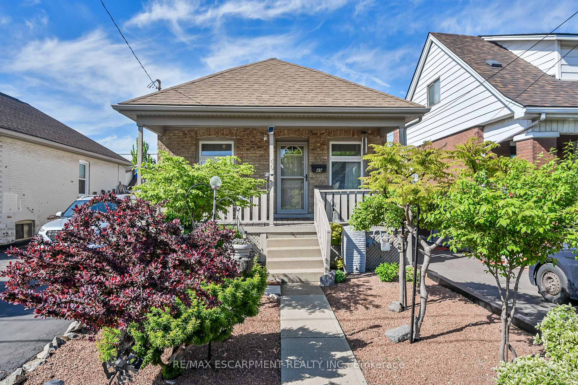 Photo 50 of 49 Craigmiller Avenue, Hamilton, Crown Point — HOMEH