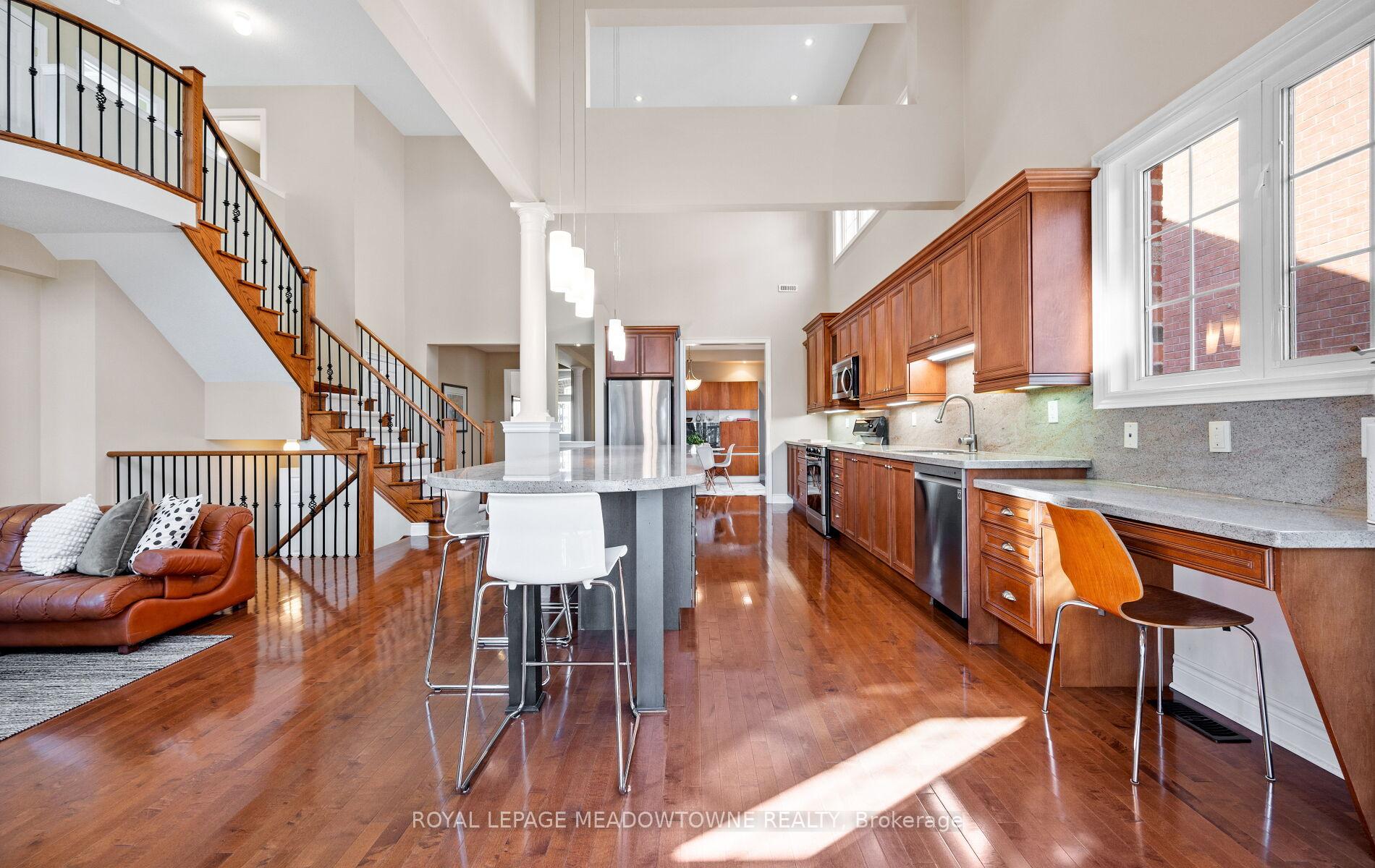 Photo 17 of 47 Nova Scotia Road, Brampton, Bram West — HOMEH