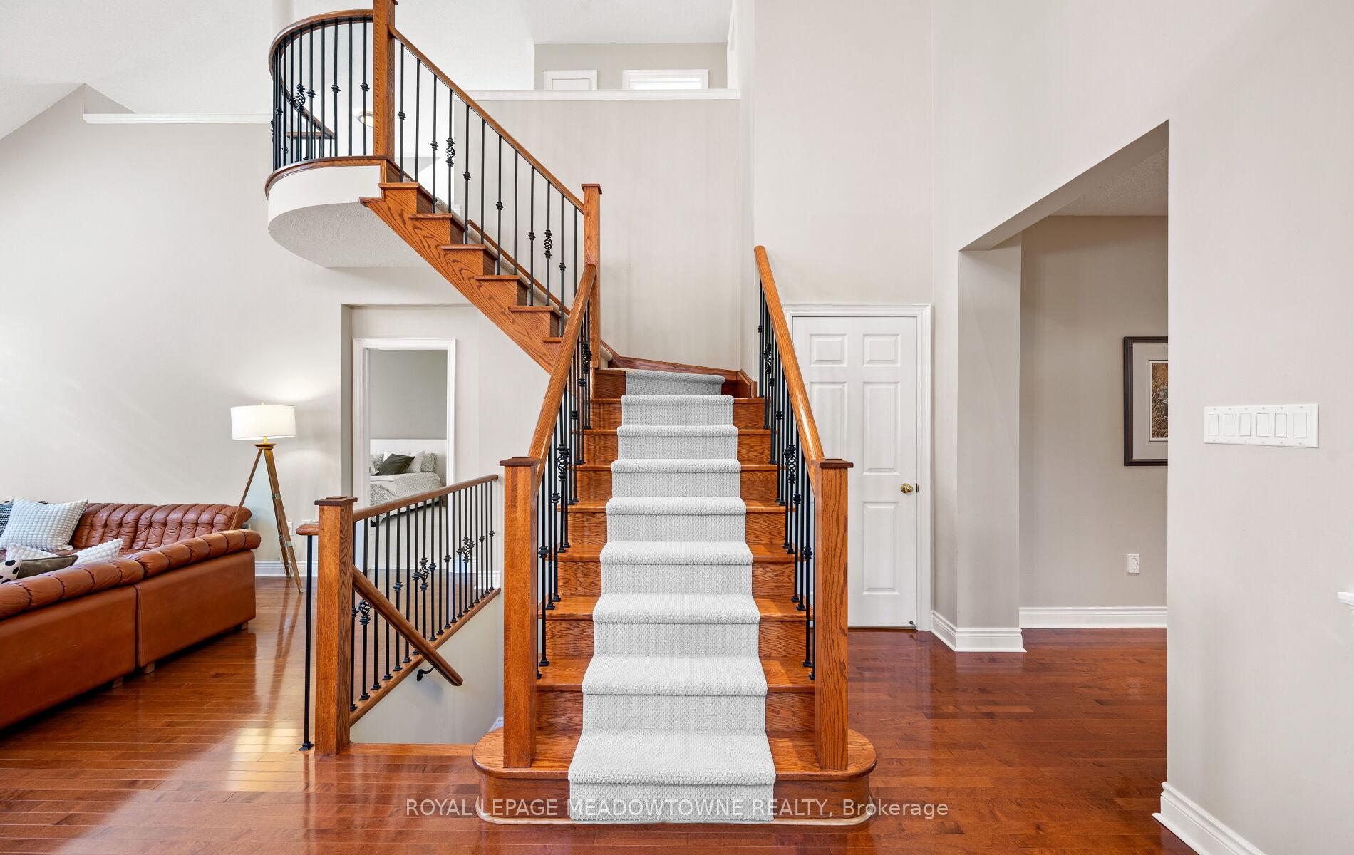 Photo 19 of 47 Nova Scotia Road, Brampton, Bram West — HOMEH