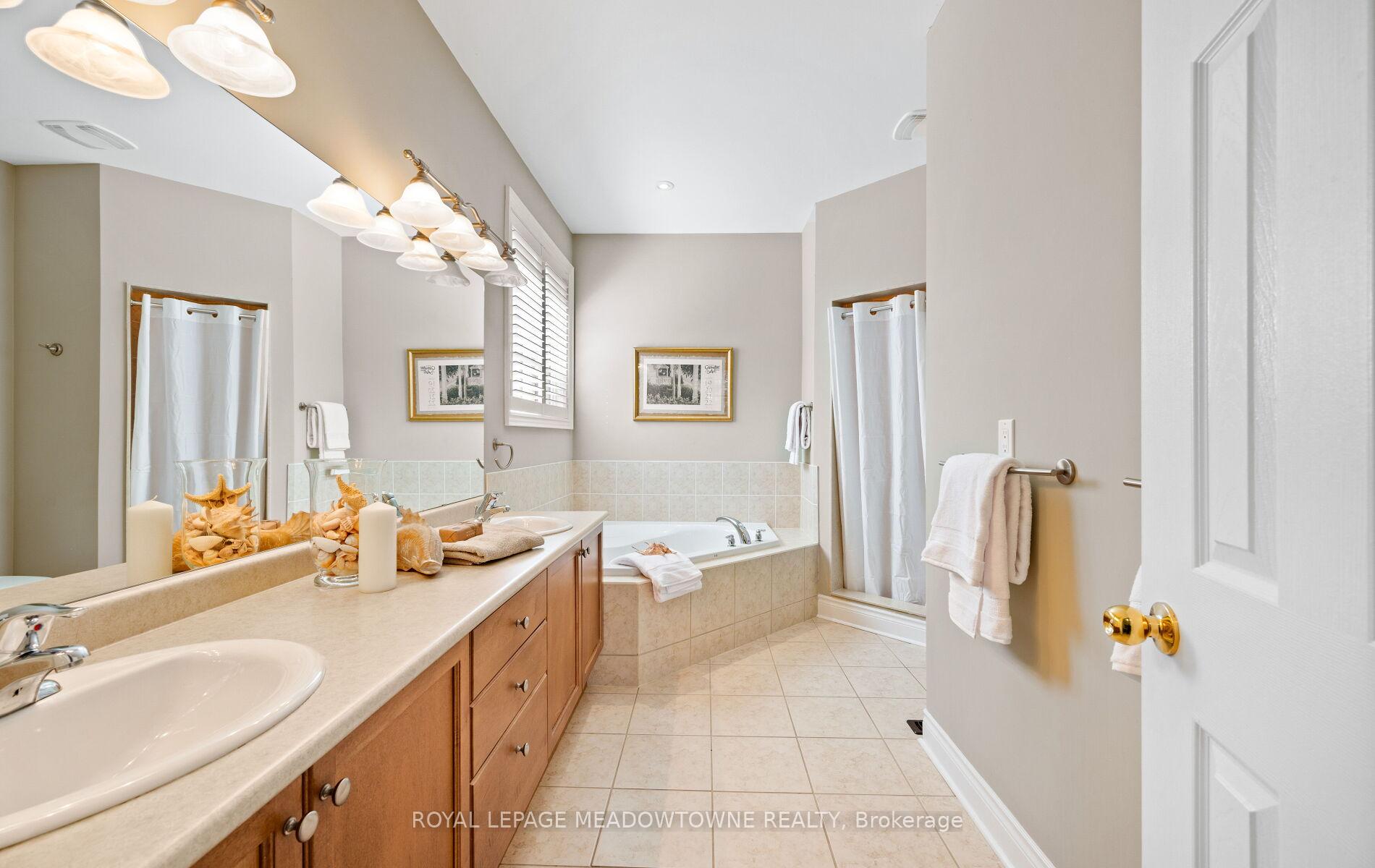 Photo 23 of 47 Nova Scotia Road, Brampton, Bram West — HOMEH