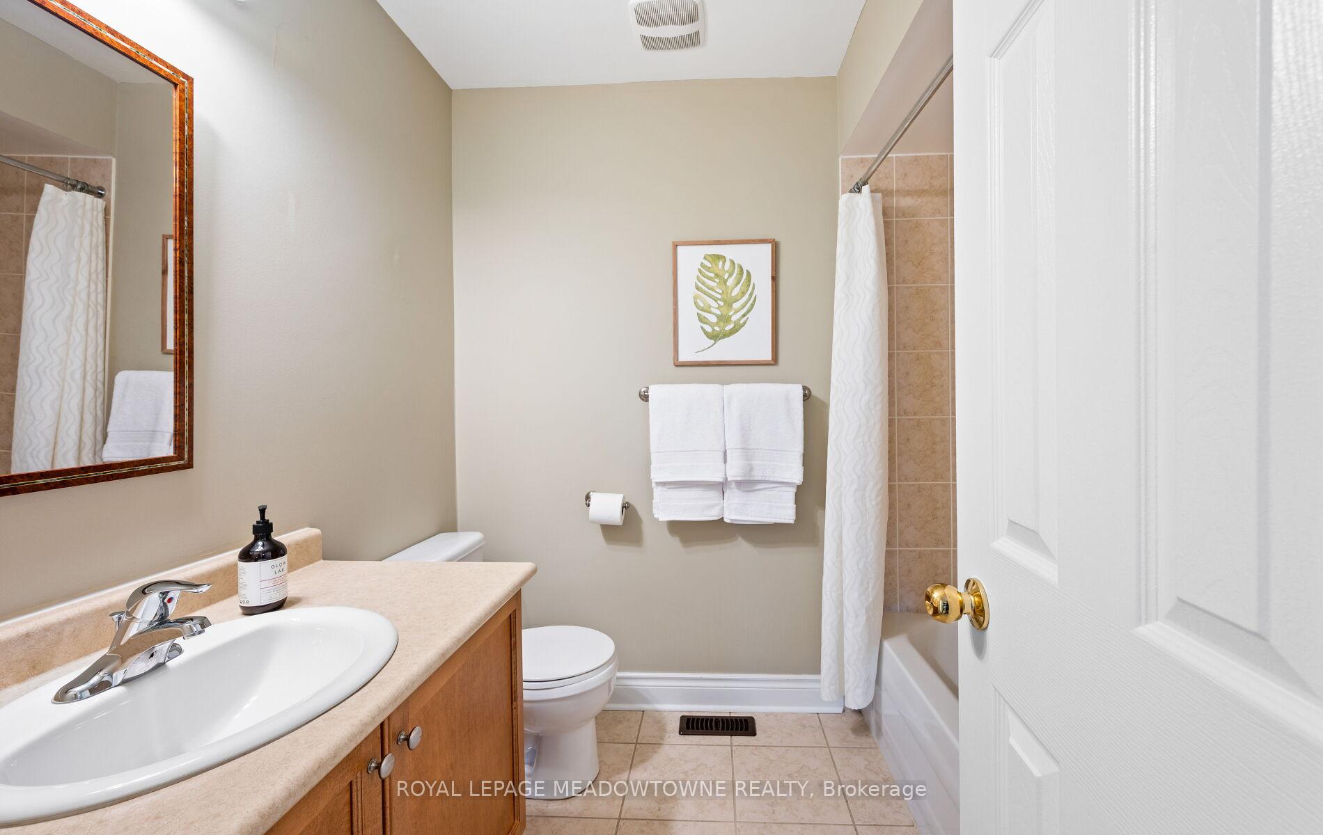 Photo 29 of 47 Nova Scotia Road, Brampton, Bram West — HOMEH