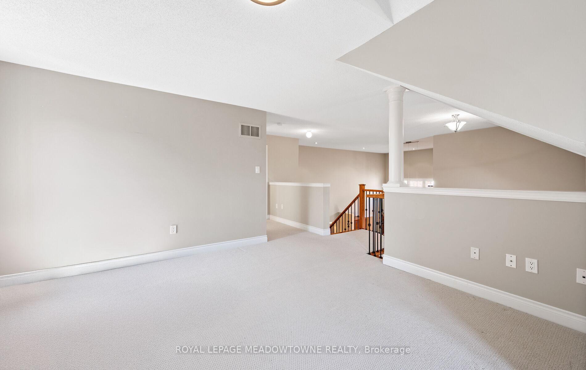 Photo 30 of 47 Nova Scotia Road, Brampton, Bram West — HOMEH