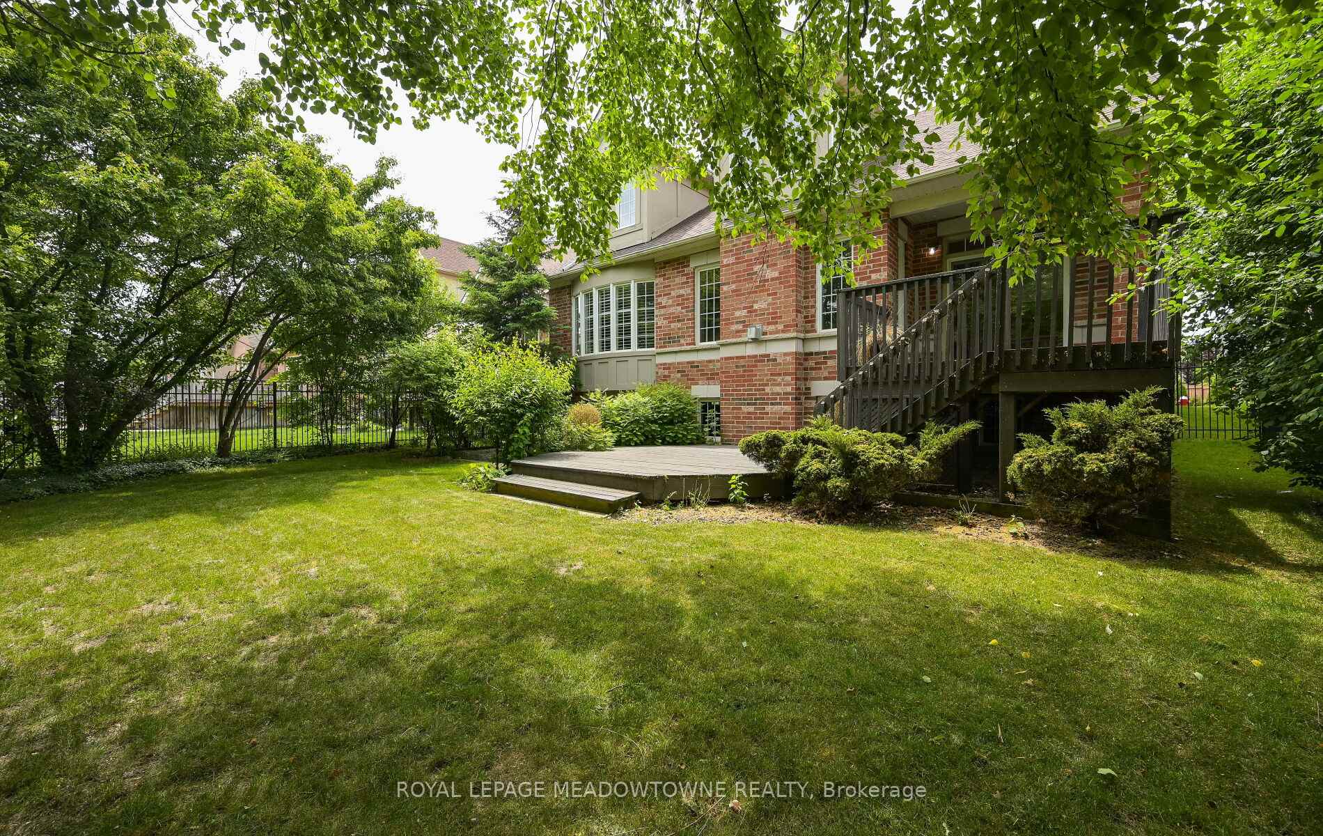 Photo 40 of 47 Nova Scotia Road, Brampton, Bram West — HOMEH