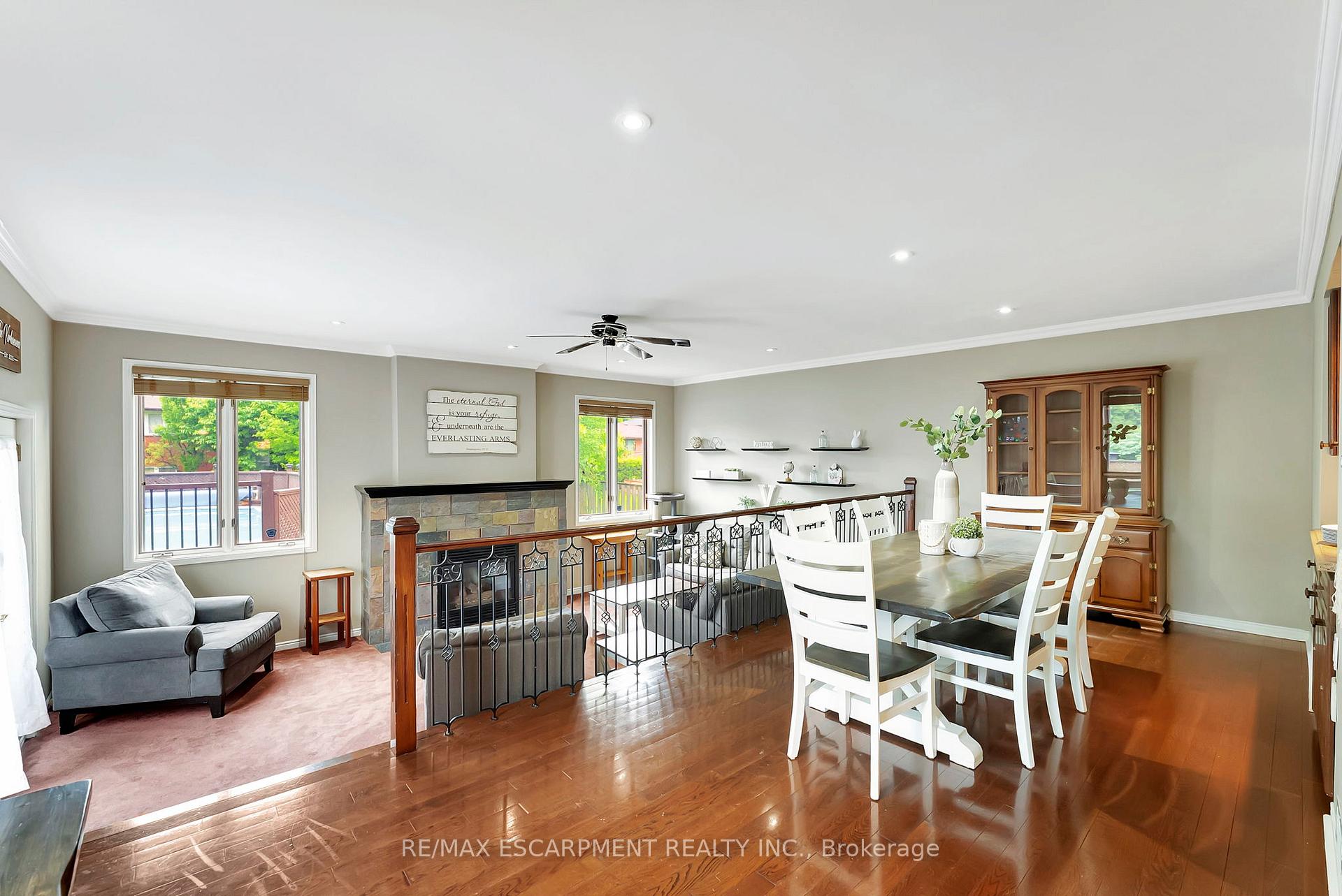 Photo 14 of 187 Darlington Drive, Hamilton, Gilbert — HOMEH
