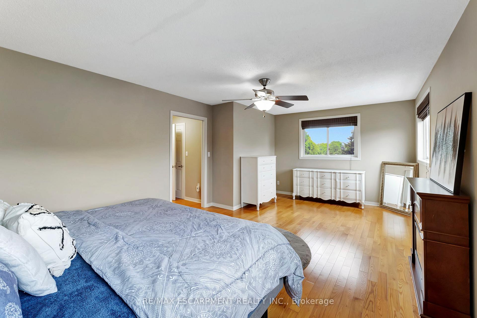 Photo 50 of 187 Darlington Drive, Hamilton, Gilbert — HOMEH