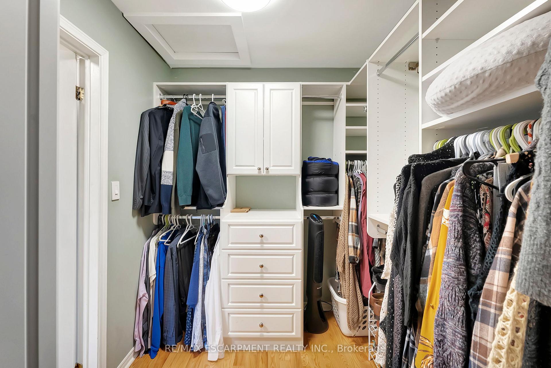 Photo 30 of 187 Darlington Drive, Hamilton, Gilbert — HOMEH