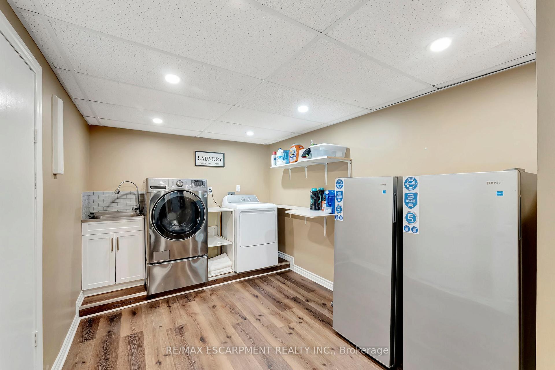 Photo 39 of 187 Darlington Drive, Hamilton, Gilbert — HOMEH