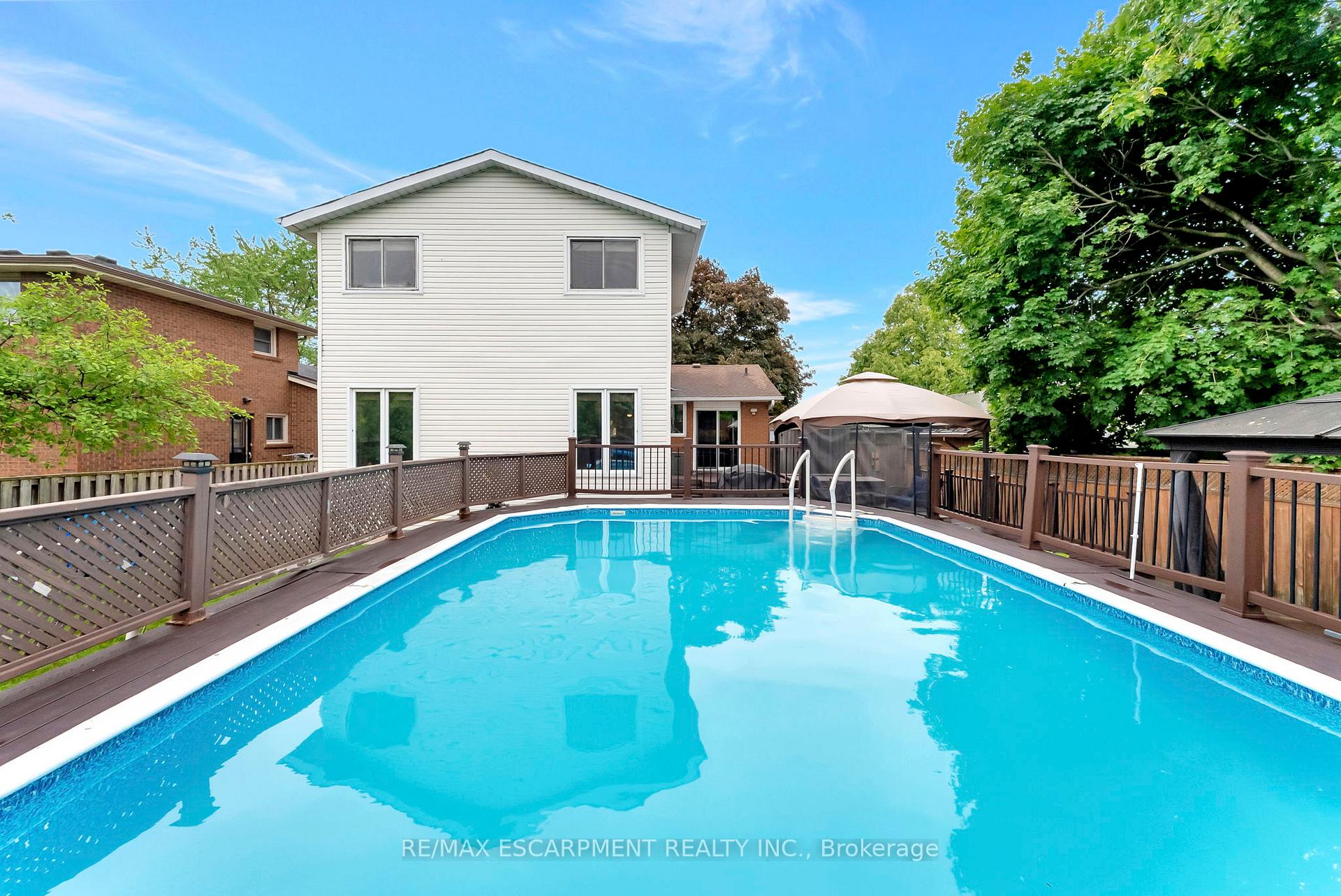 Photo 44 of 187 Darlington Drive, Hamilton, Gilbert — HOMEH