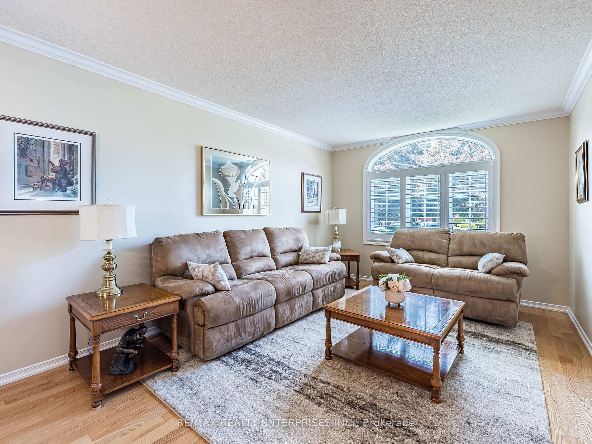 Photo 15 of 40 Longyear Drive, Hamilton, Waterdown — HOMEH