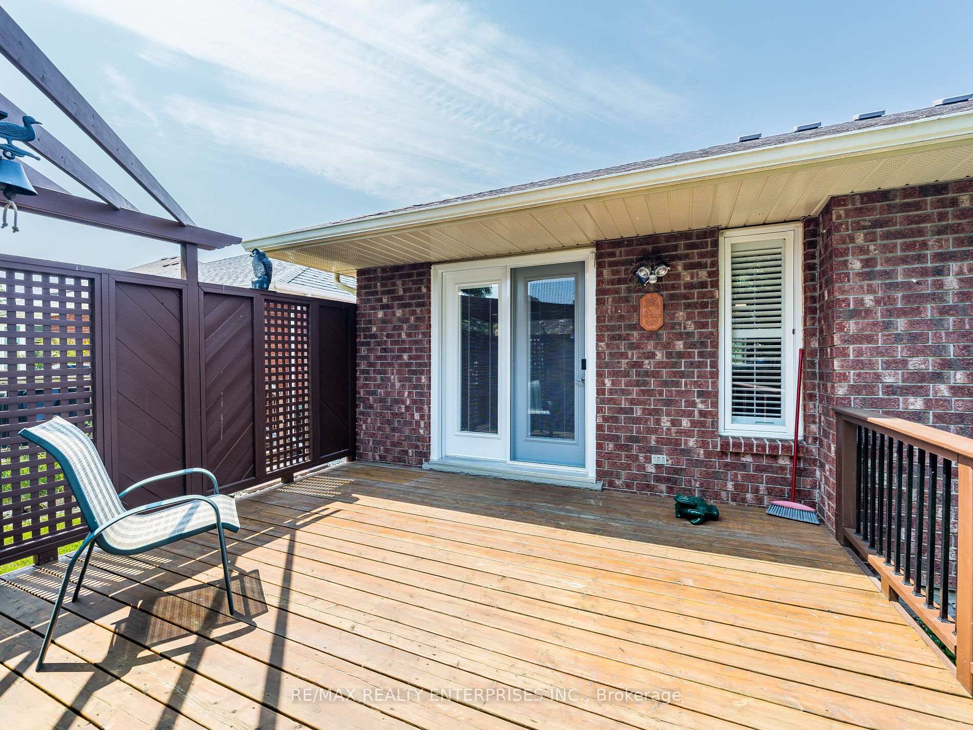 Photo 32 of 40 Longyear Drive, Hamilton, Waterdown — HOMEH