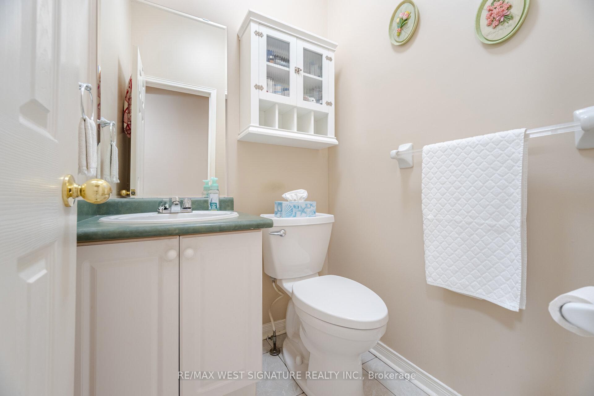 Photo 4 of 105 Echo Ridge, Vaughan, Sonoma Heights — HOMEH