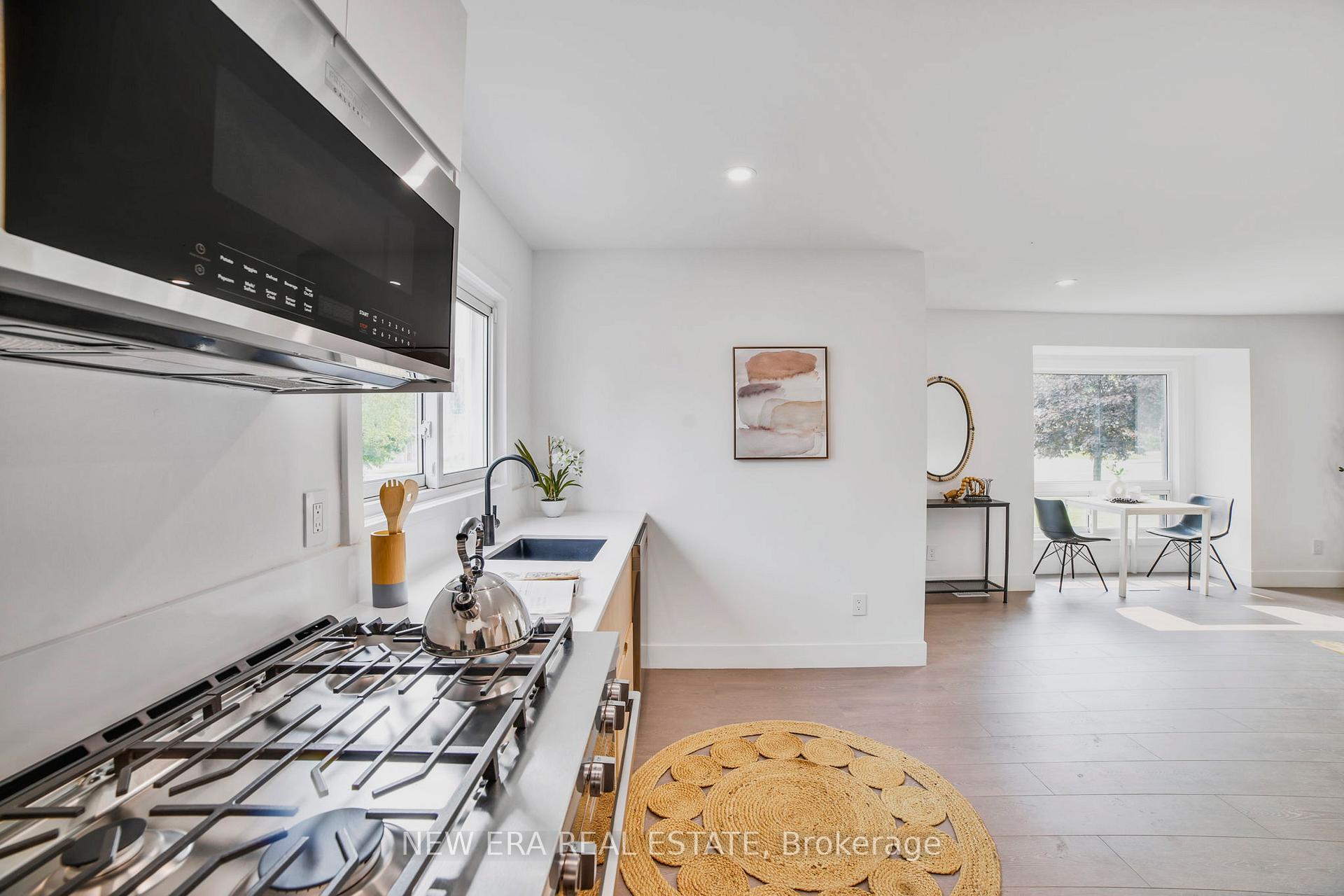 Photo 7 of 784 Upper Gage Drive, Hamilton, Macassa — HOMEH
