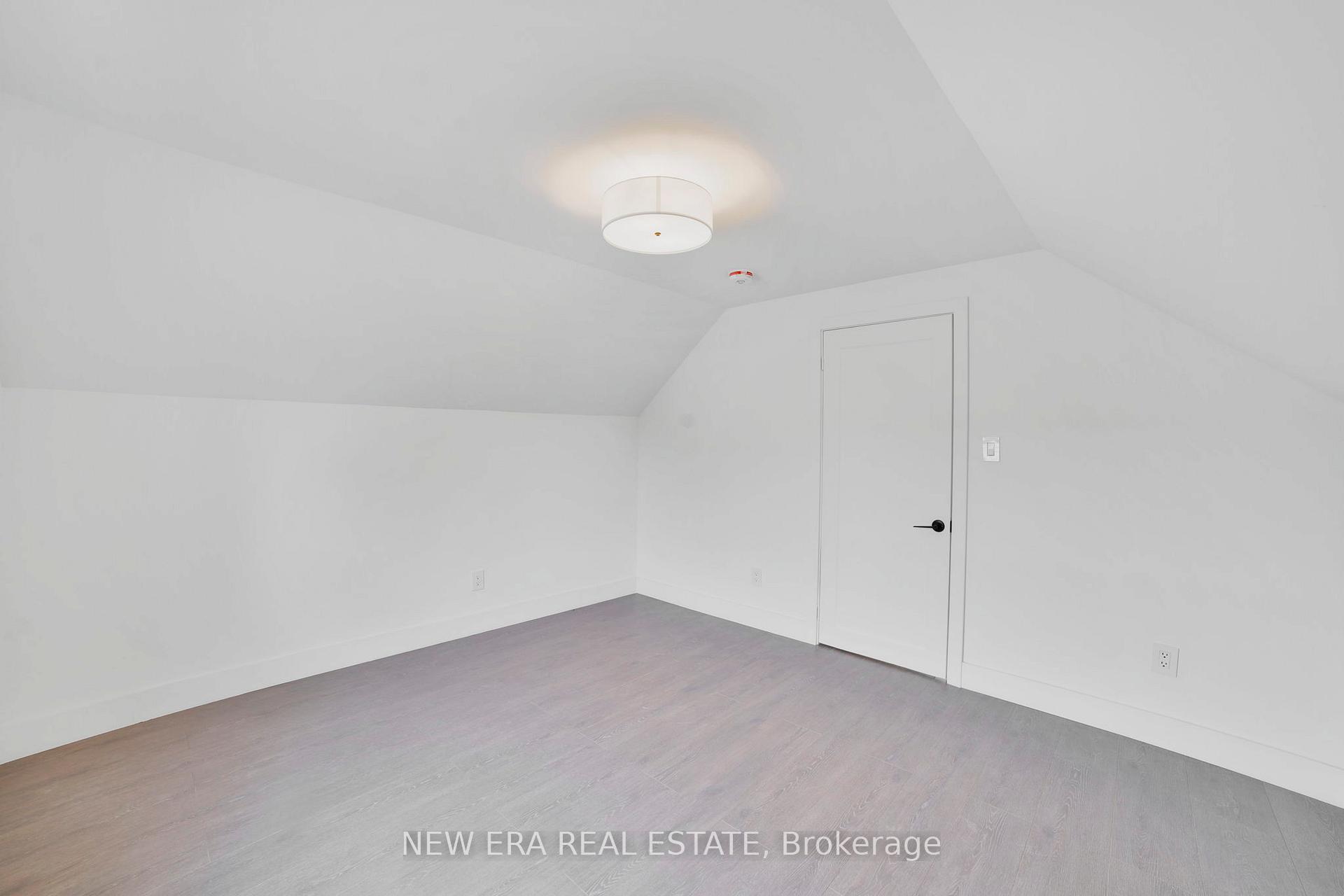 Photo 30 of 784 Upper Gage Drive, Hamilton, Macassa — HOMEH
