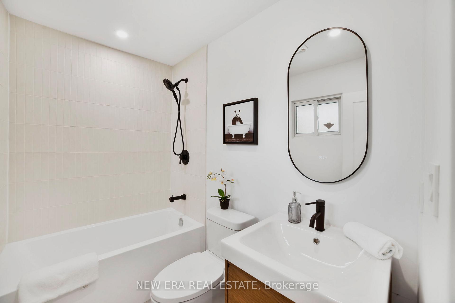 Photo 18 of 784 Upper Gage Drive, Hamilton, Macassa — HOMEH