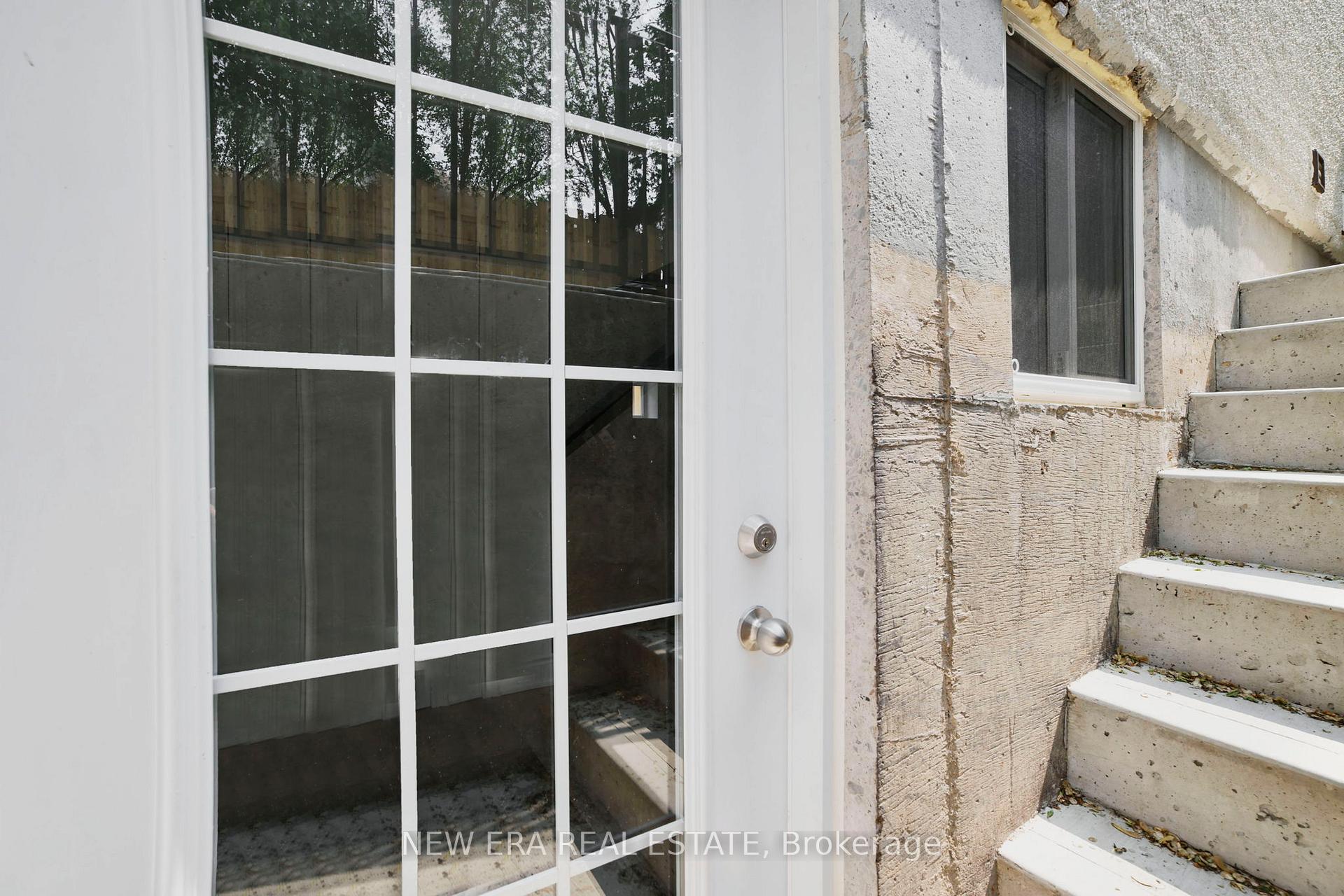 Photo 33 of 784 Upper Gage Drive, Hamilton, Macassa — HOMEH