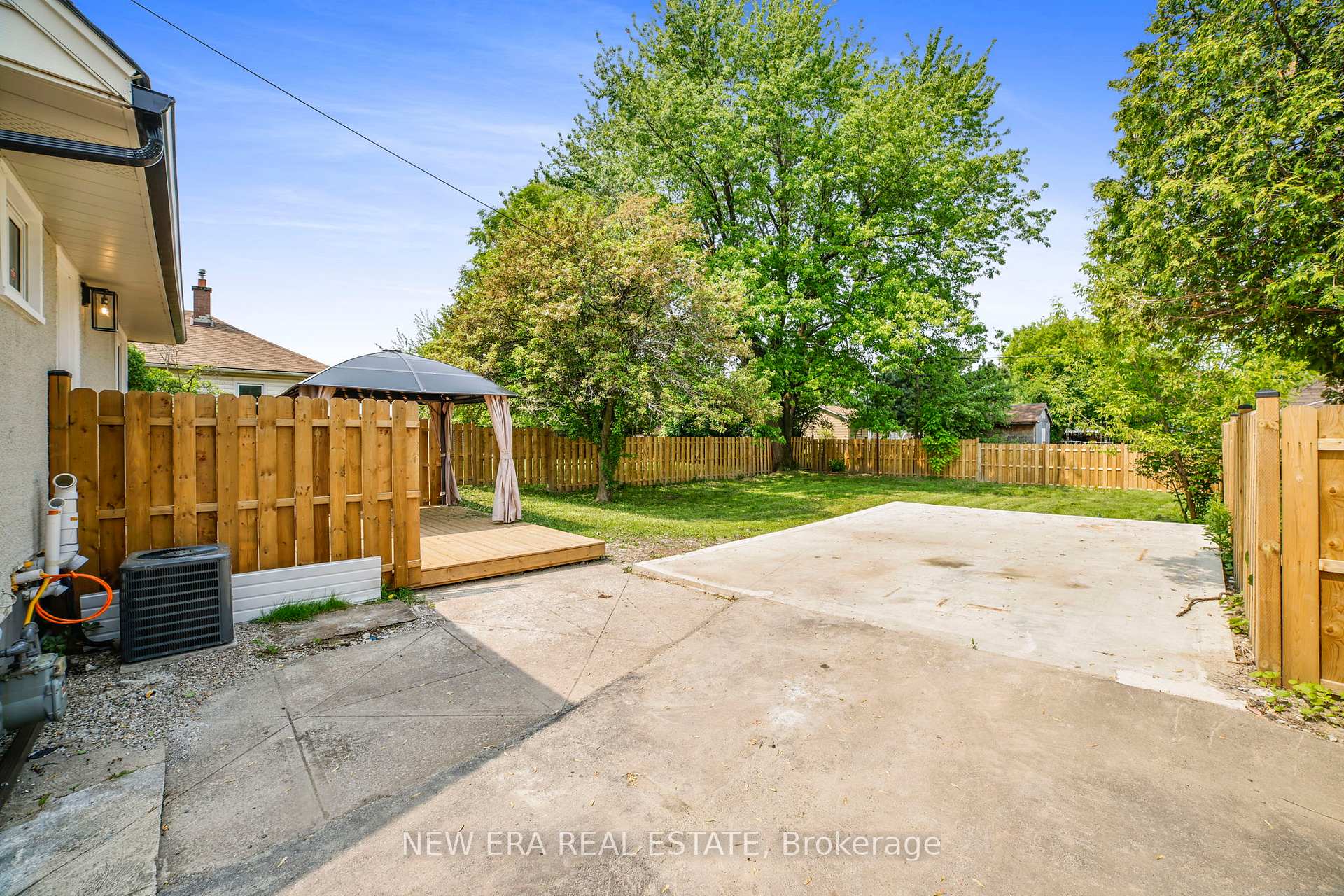 Photo 37 of 784 Upper Gage Drive, Hamilton, Macassa — HOMEH