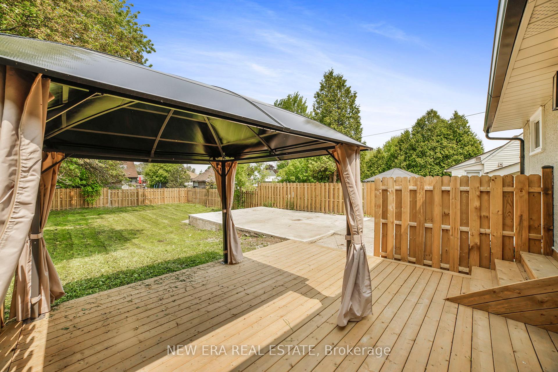 Photo 35 of 784 Upper Gage Drive, Hamilton, Macassa — HOMEH