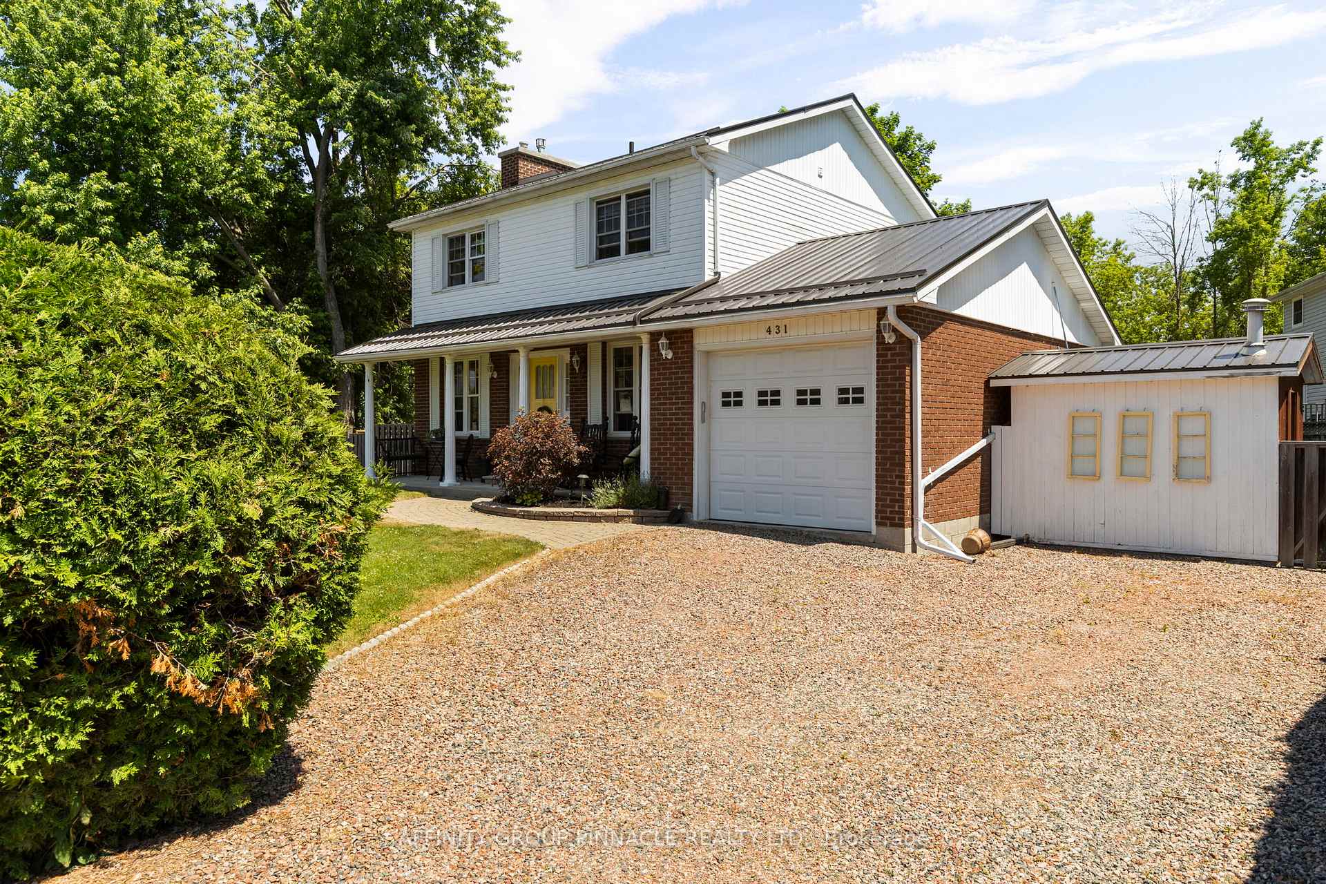 Photo 1 of 431 Dundas Street, Brock, Beaverton — HOMEH