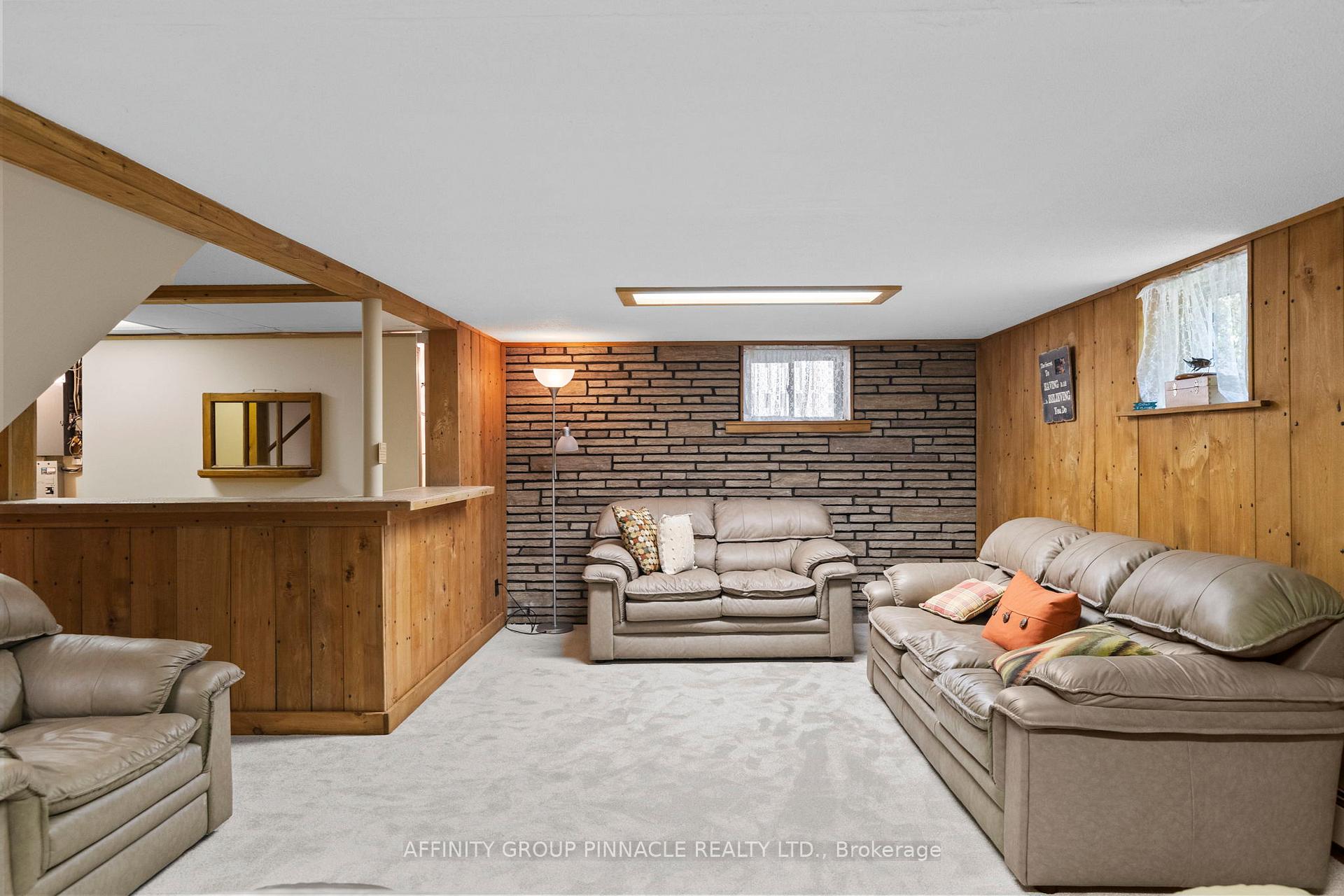Photo 39 of 431 Dundas Street, Brock, Beaverton — HOMEH