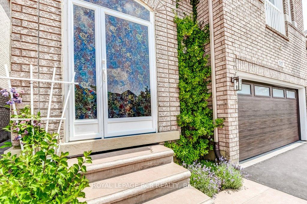 Photo 5 of 313 John Deisman Boulevard, Vaughan, Vellore Village — HOMEH