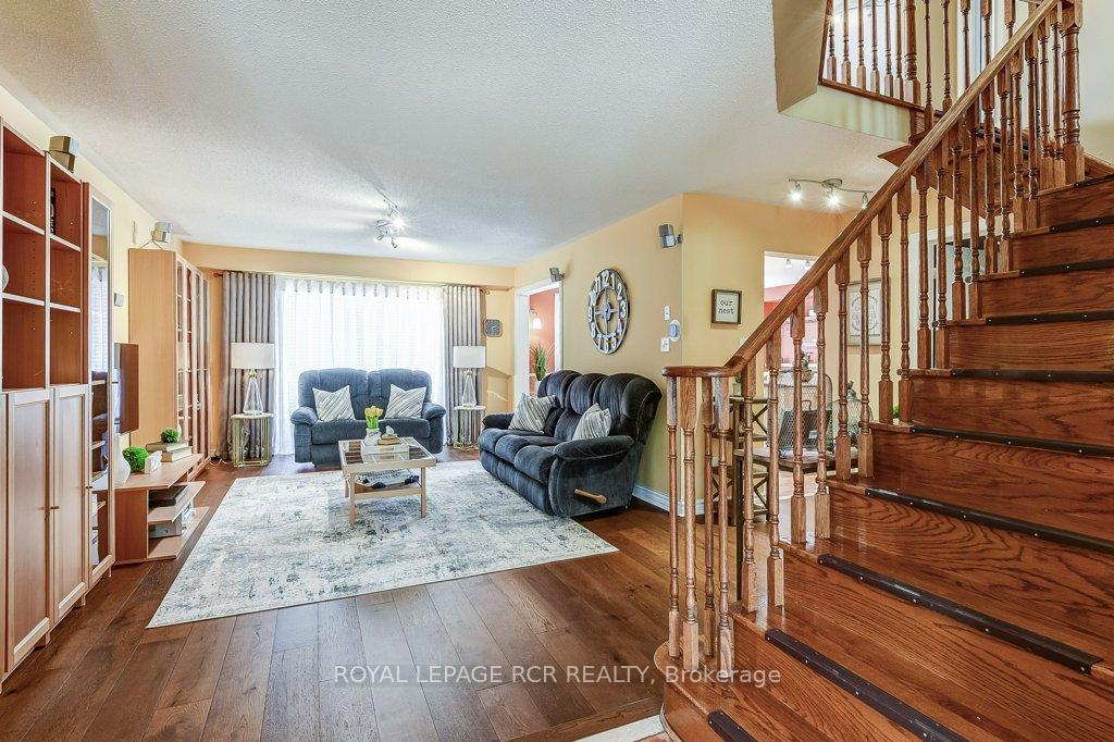 Photo 13 of 313 John Deisman Boulevard, Vaughan, Vellore Village — HOMEH