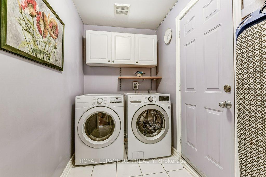 Photo 17 of 313 John Deisman Boulevard, Vaughan, Vellore Village — HOMEH