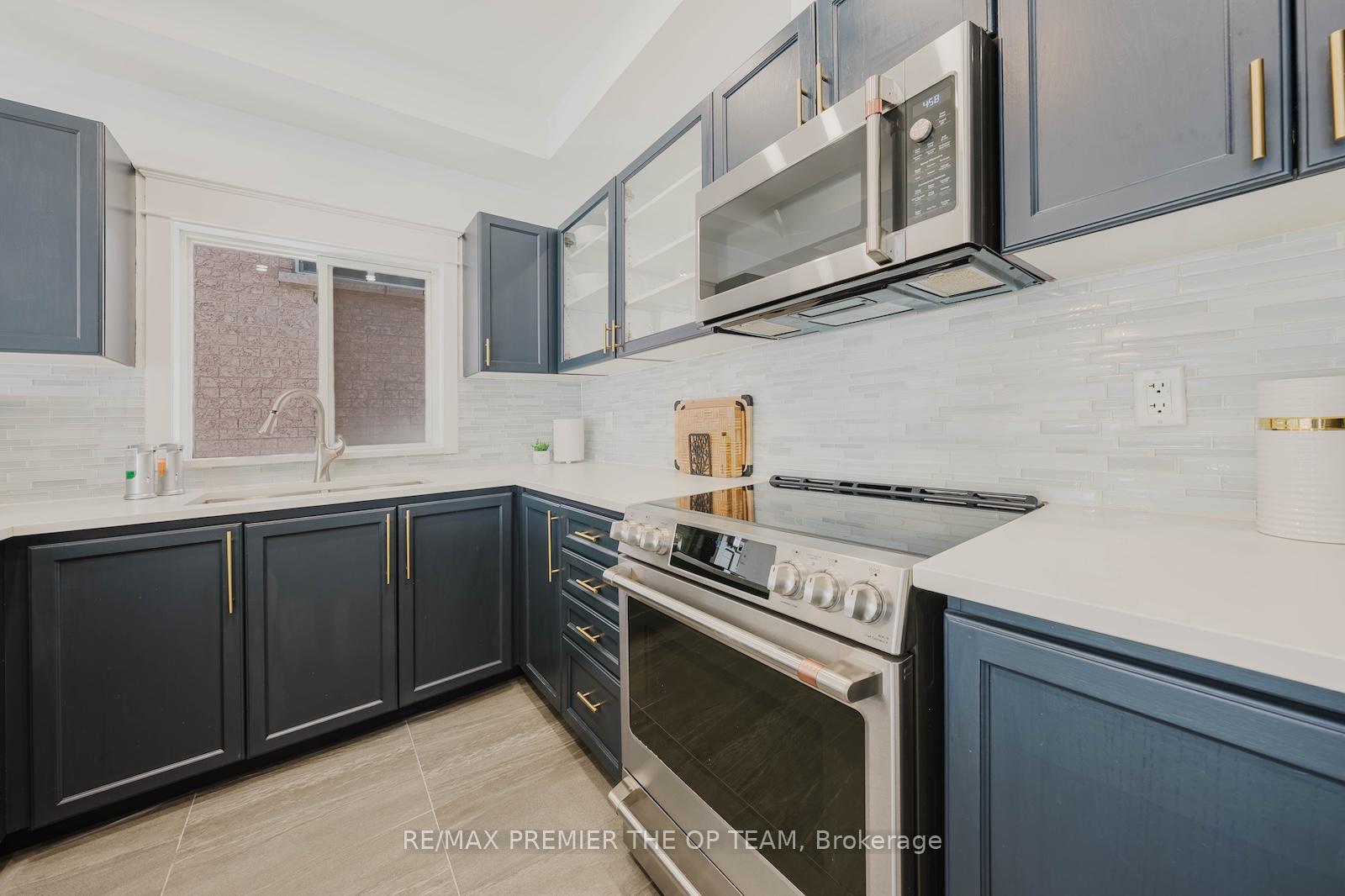 Photo 21 of 78 Mast Road, Vaughan, Vellore Village — HOMEH
