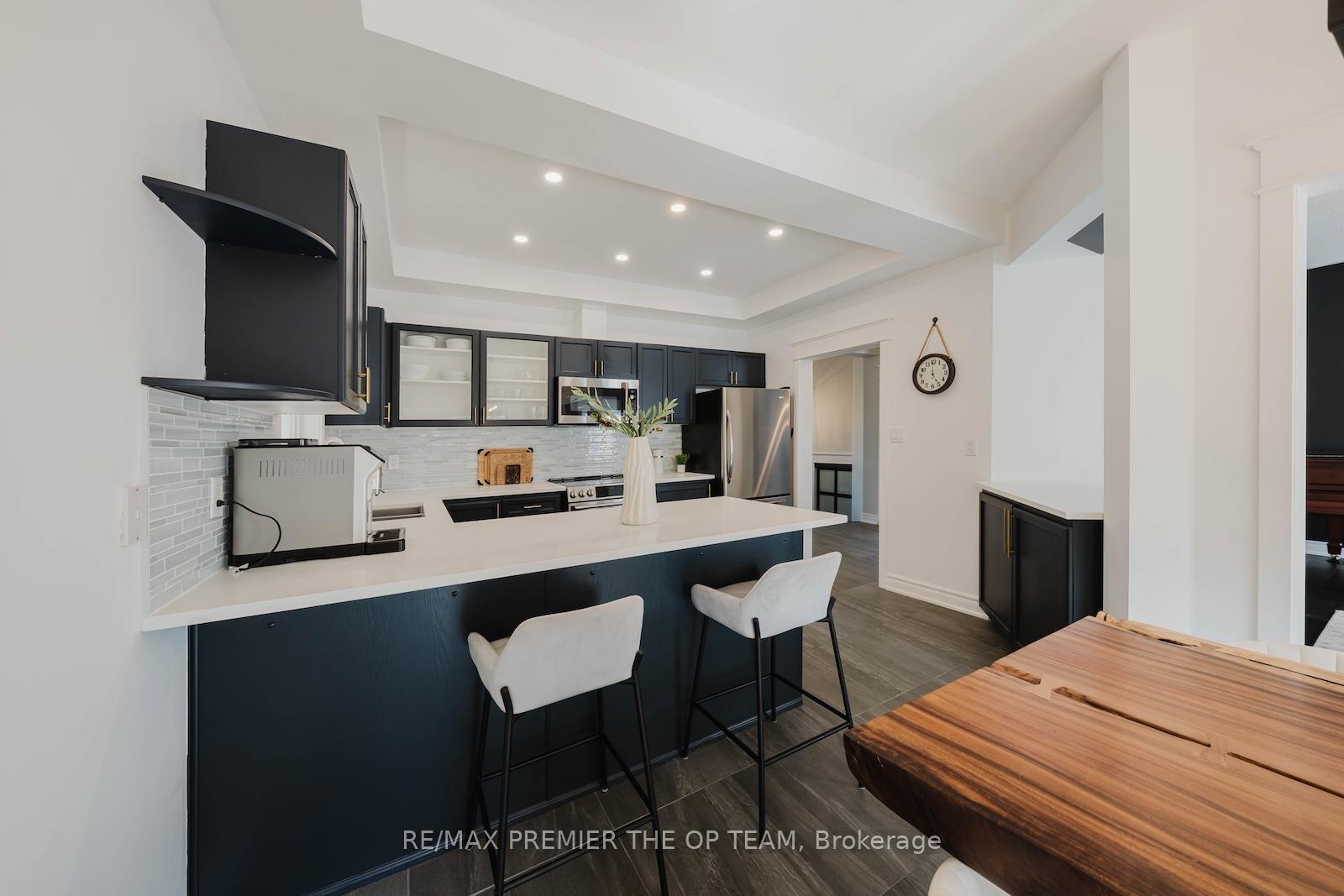 Photo 18 of 78 Mast Road, Vaughan, Vellore Village — HOMEH