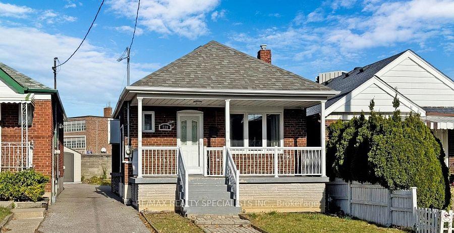 Photo 1 of 739 Vaughan Road, Toronto, Oakwood Village — HOMEH