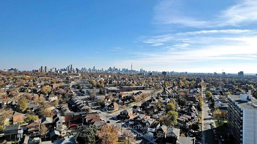 Photo 10 of 739 Vaughan Road, Toronto, Oakwood Village — HOMEH
